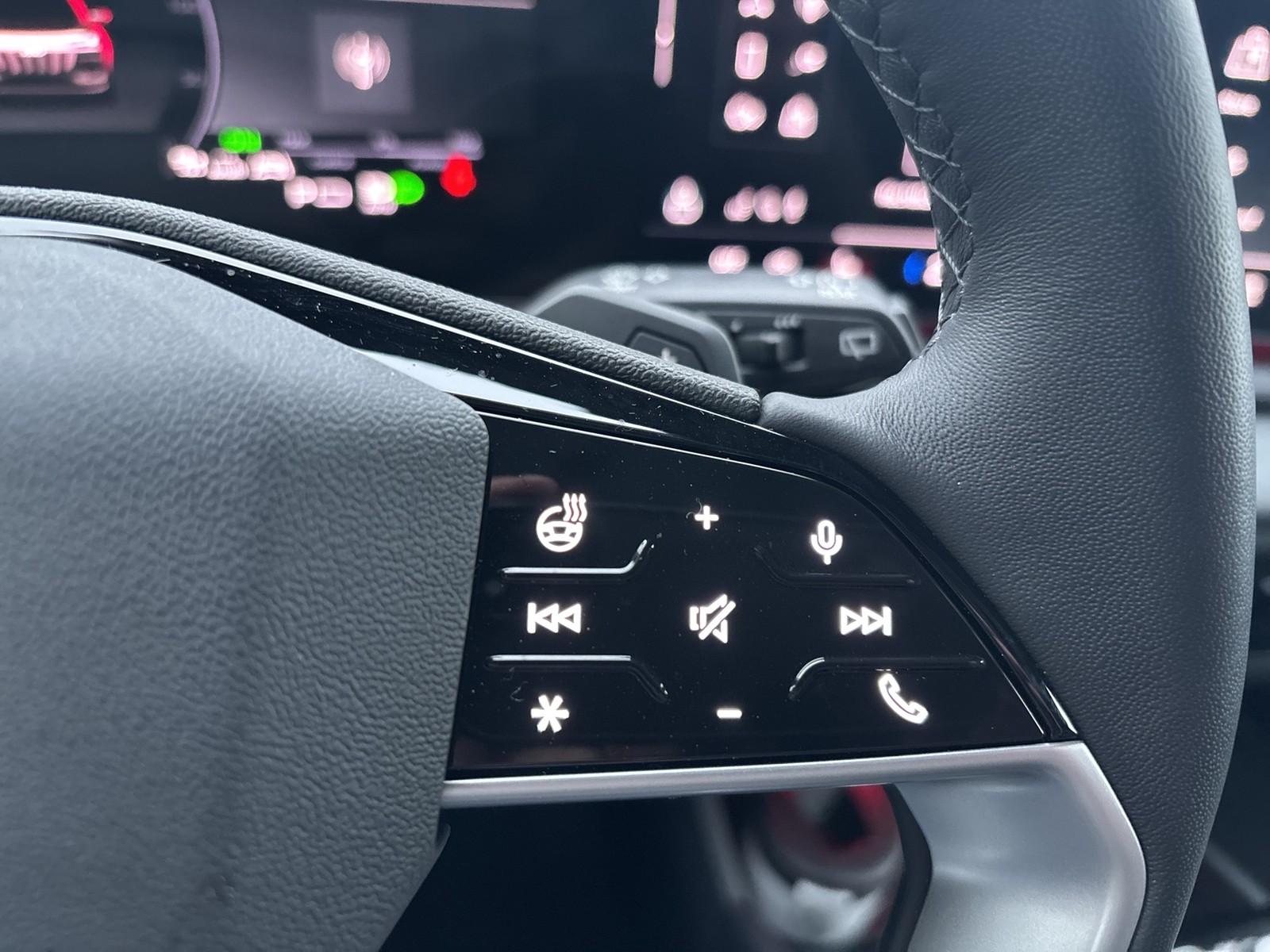 Audi Q6 e-tron performance S LINE WÄRMEPUMPE PANO B&O