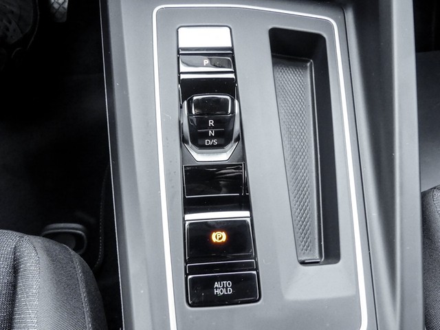 Volkswagen Golf Variant VIII 2.0 LIFE AHK ACC NAVI CARPLAY