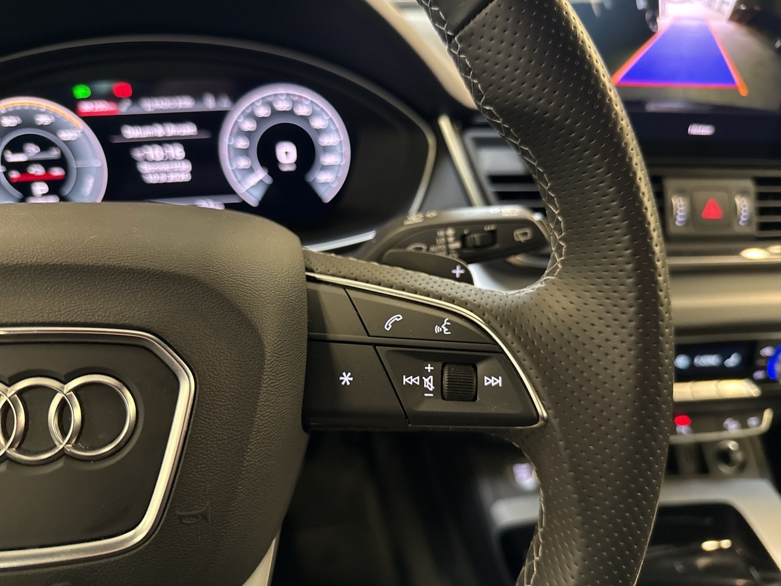 Audi Q5 50 Qu. HYBRID S LINE PANO CAM ALU19 MATRIX