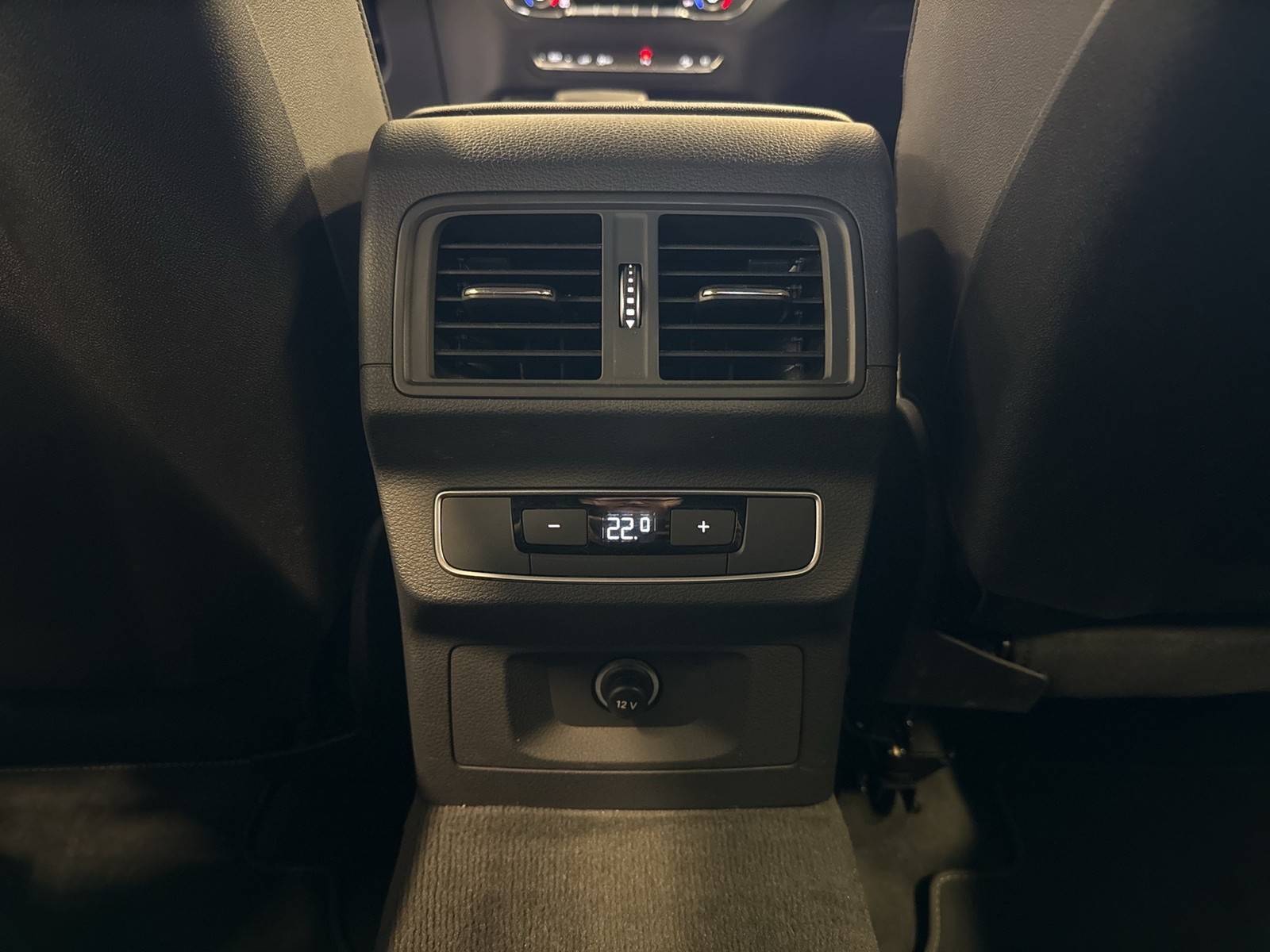 Audi Q5 50 Qu. HYBRID S LINE PANO CAM ALU19 MATRIX