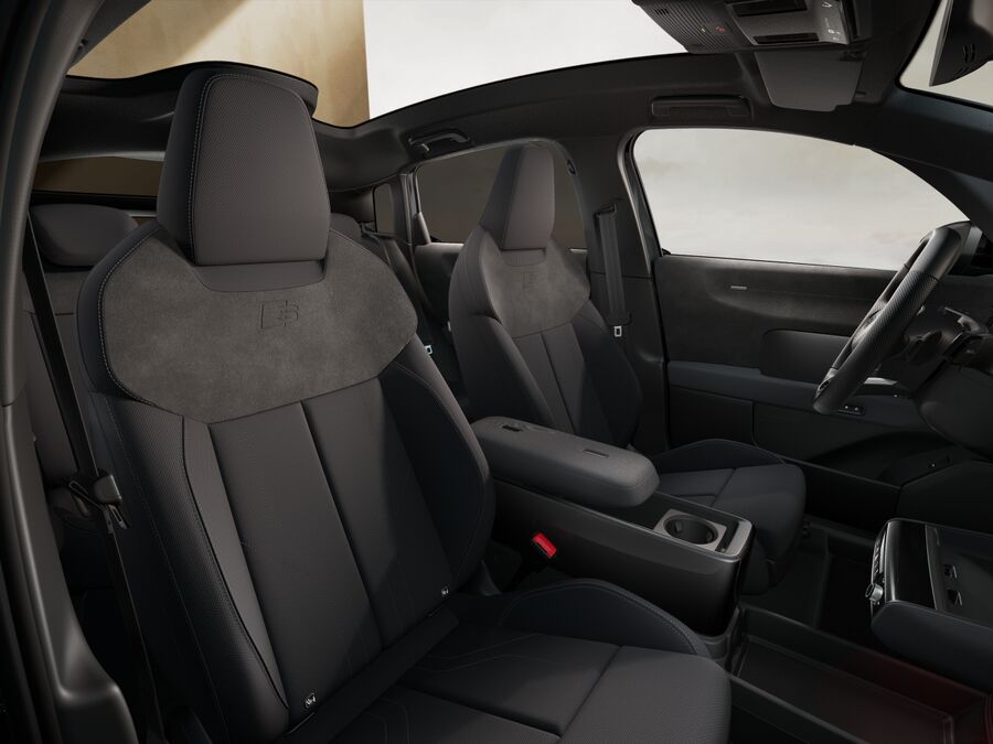 Audi A2 e-tron S LINE AHK TECH+ PANO SONOS LM19