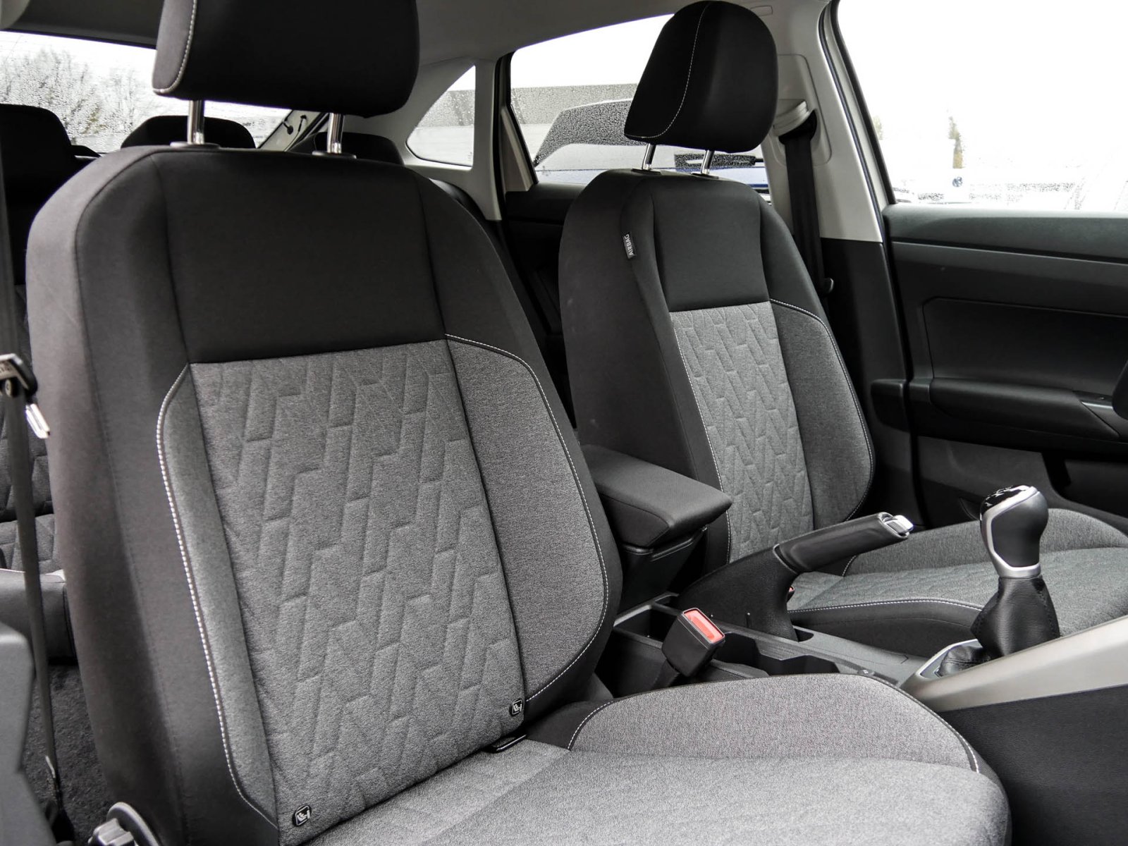 Volkswagen Taigo 1.0 MOVE NAVI SITZHEIZUNG KAMERA CARPLAY