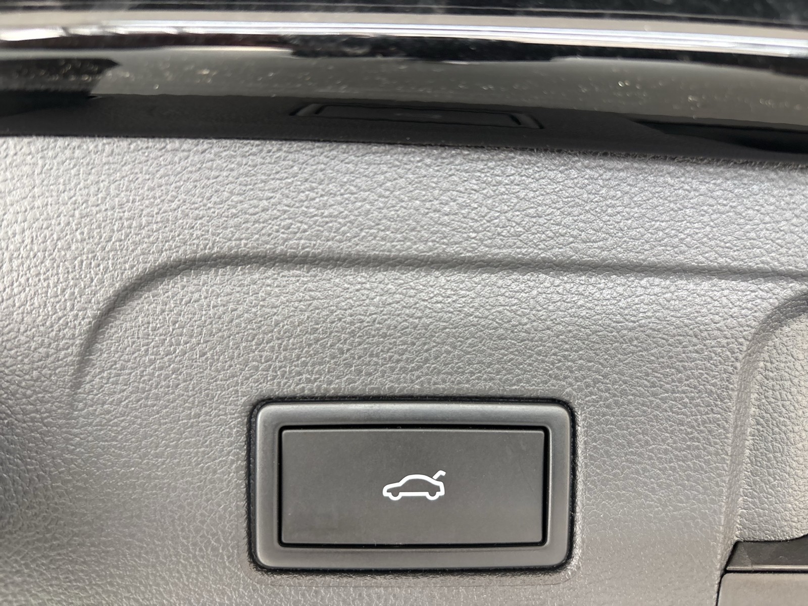 Volkswagen Touran 1.5 GOAL 7SITZE CAM ACC E-KLAPPE NAVI ALU