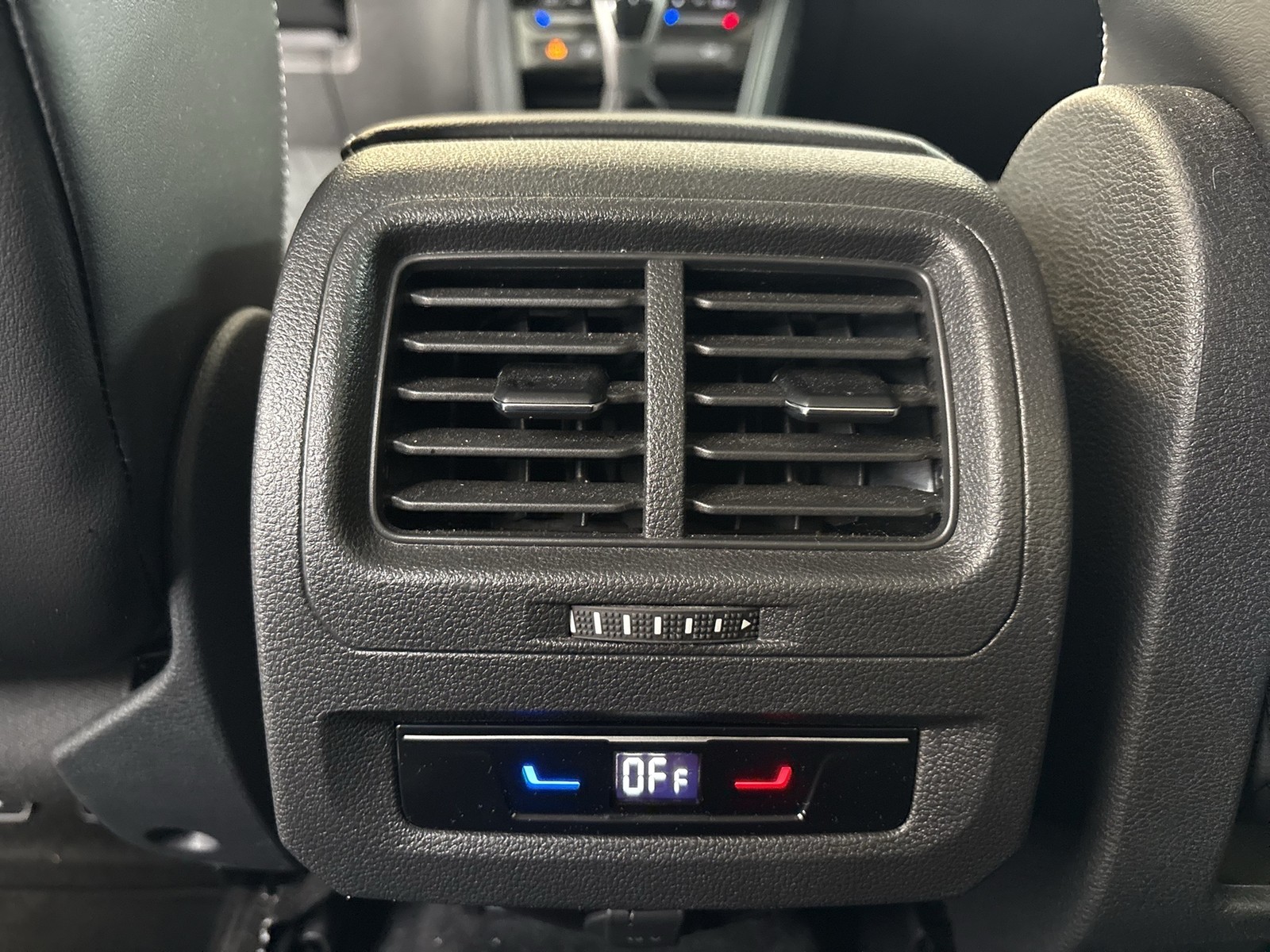 Volkswagen Touran 1.5 GOAL 7SITZE CAM ACC E-KLAPPE NAVI ALU