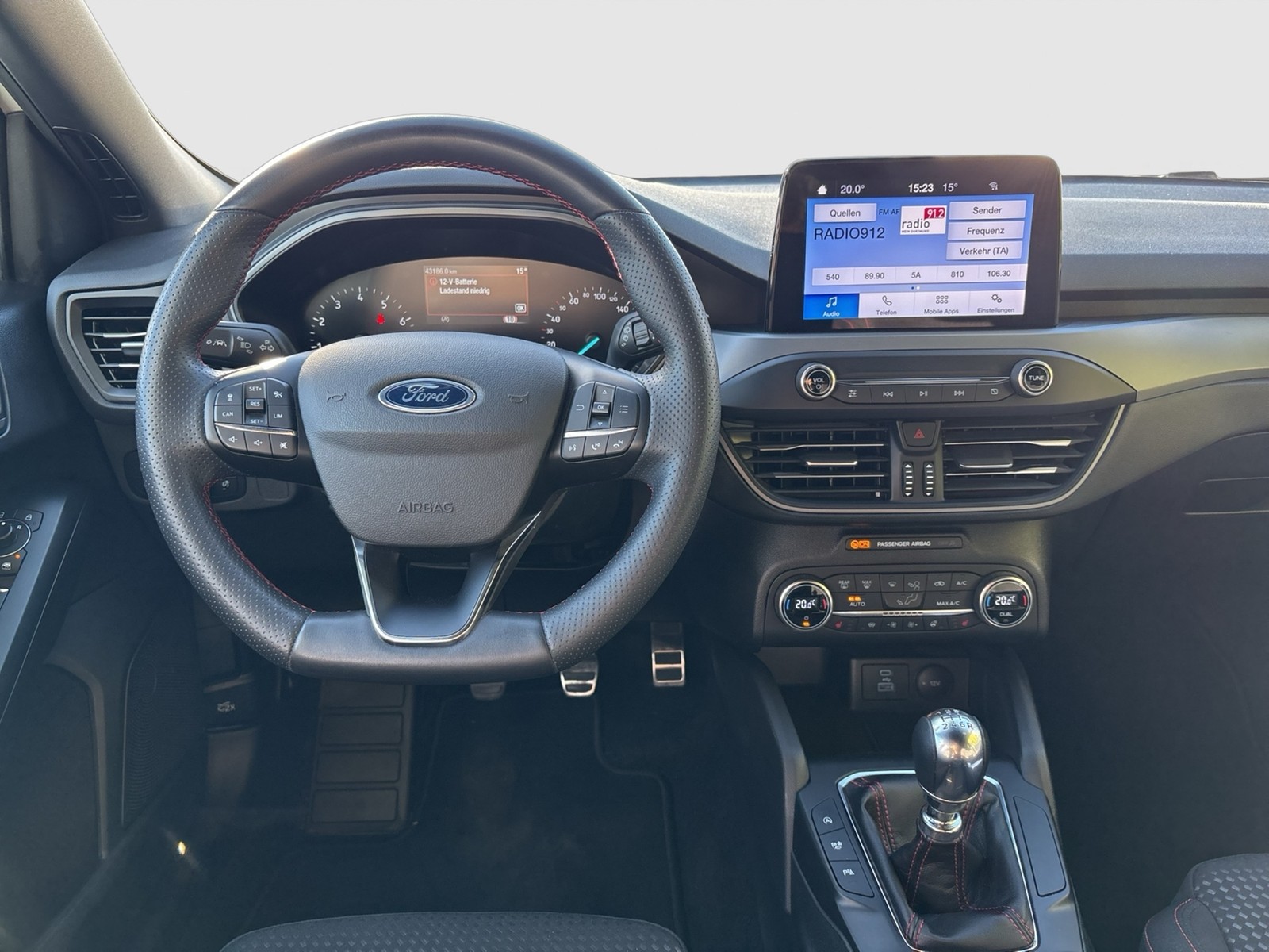 Ford Focus Turnier 1.0 ST-LINE STYLE KAMERA ACC ALU17" NAVI