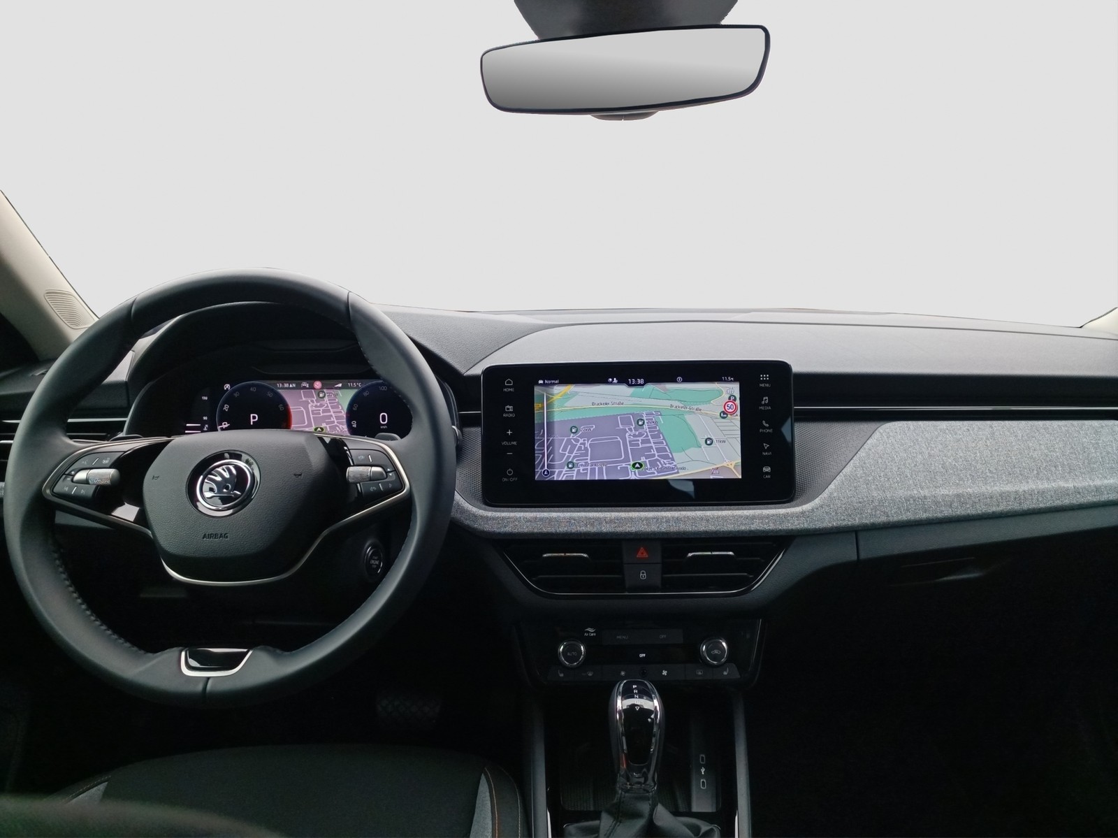 Skoda Kamiq 1.0 DRIVE NAVI LEDERLENKRAD CAM SITZHEIZ.