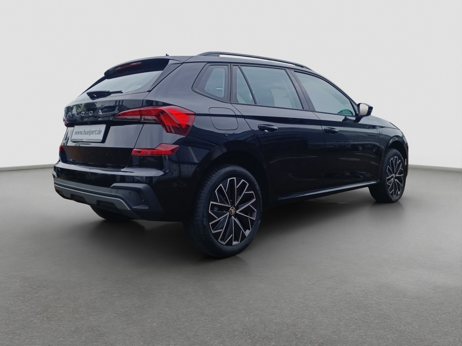 Skoda Kamiq 1.0 DRIVE NAVI LEDERLENKRAD CAM SITZHEIZ.