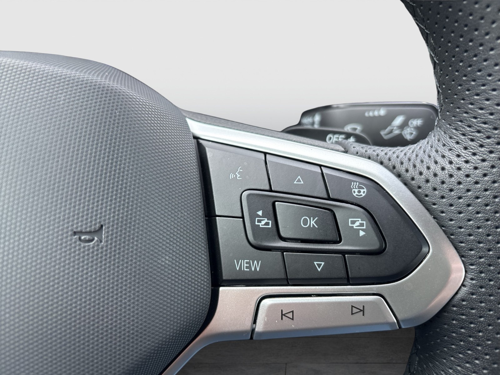 Volkswagen T-Roc Cabriolet 1.5 R-LINE AHK ACC LM17 LED+ NAVI