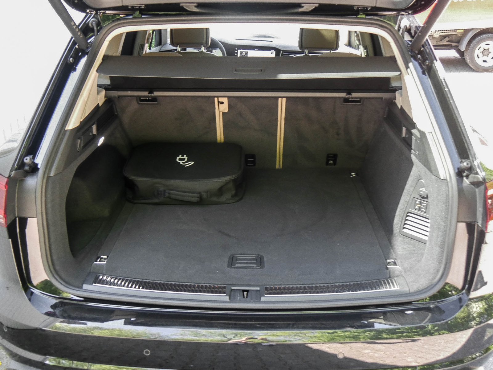 Volkswagen Touareg HYBRID ELEGANCE LEDER eKLAPPE PANO