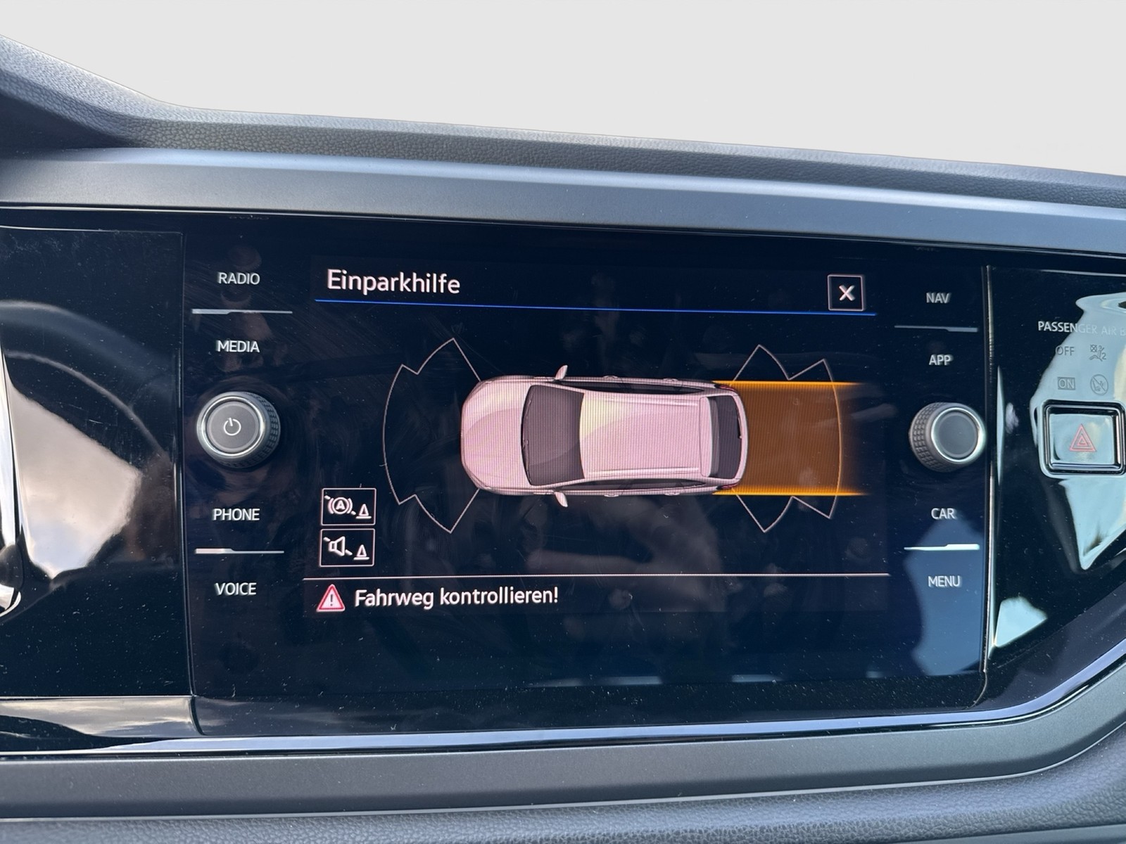Volkswagen Taigo 1.0 R-LINE LM17 MATRIX CARPLAY SITZHEIZUNG