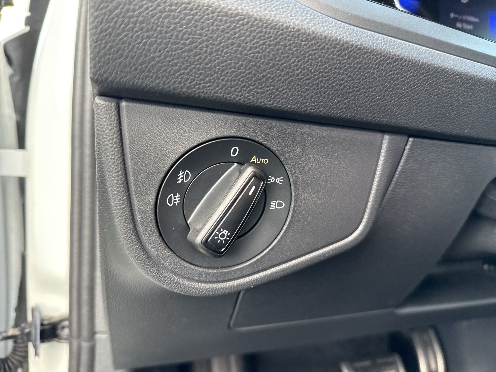 Volkswagen Taigo 1.0 R-LINE LM17 MATRIX CARPLAY SITZHEIZUNG