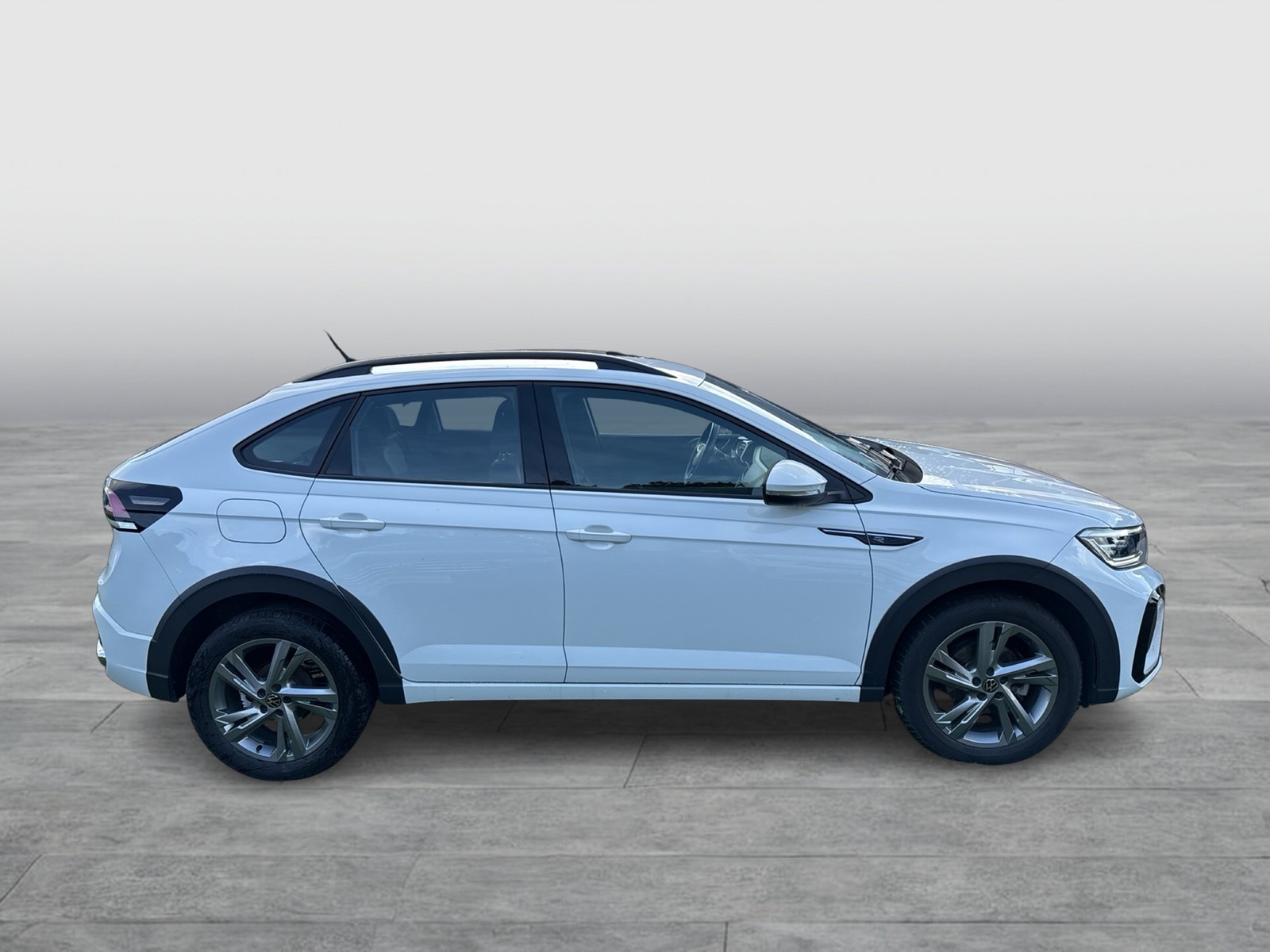Volkswagen Taigo 1.0 R-LINE LM17 MATRIX CARPLAY SITZHEIZUNG