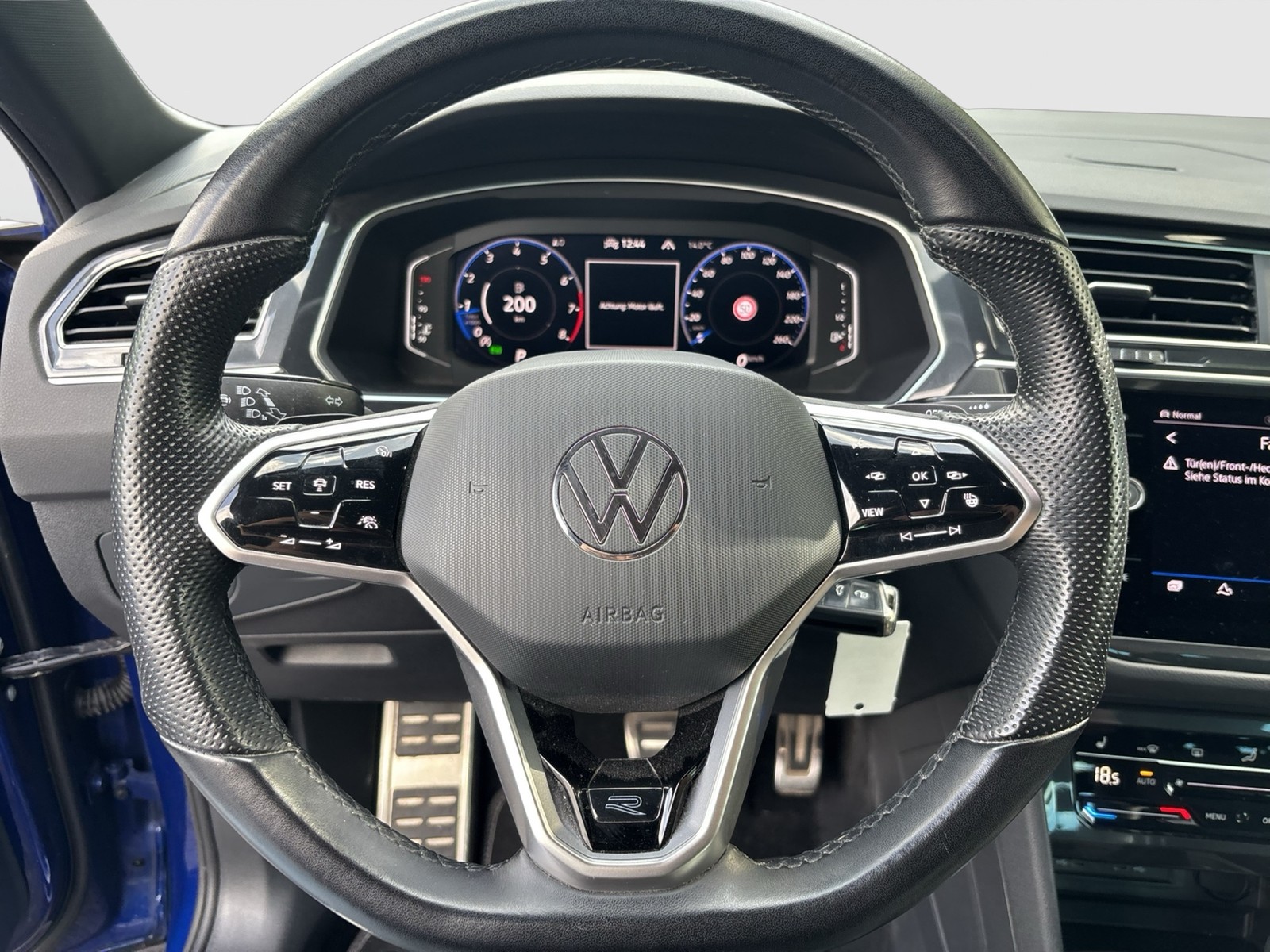 Volkswagen Tiguan 2.0 R-LINE 4X4 AHK 360CAM ACC LM19 MATRIX