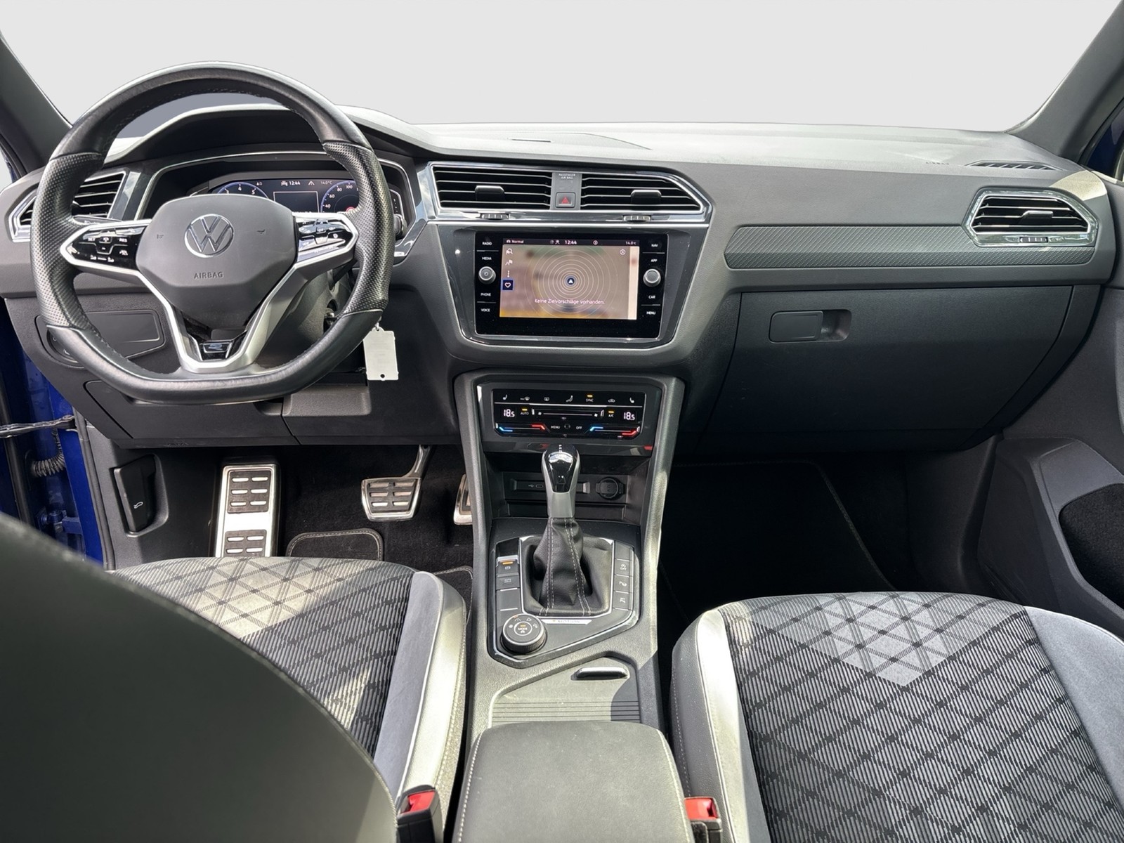 Volkswagen Tiguan 2.0 R-LINE 4X4 AHK 360CAM ACC LM19 MATRIX