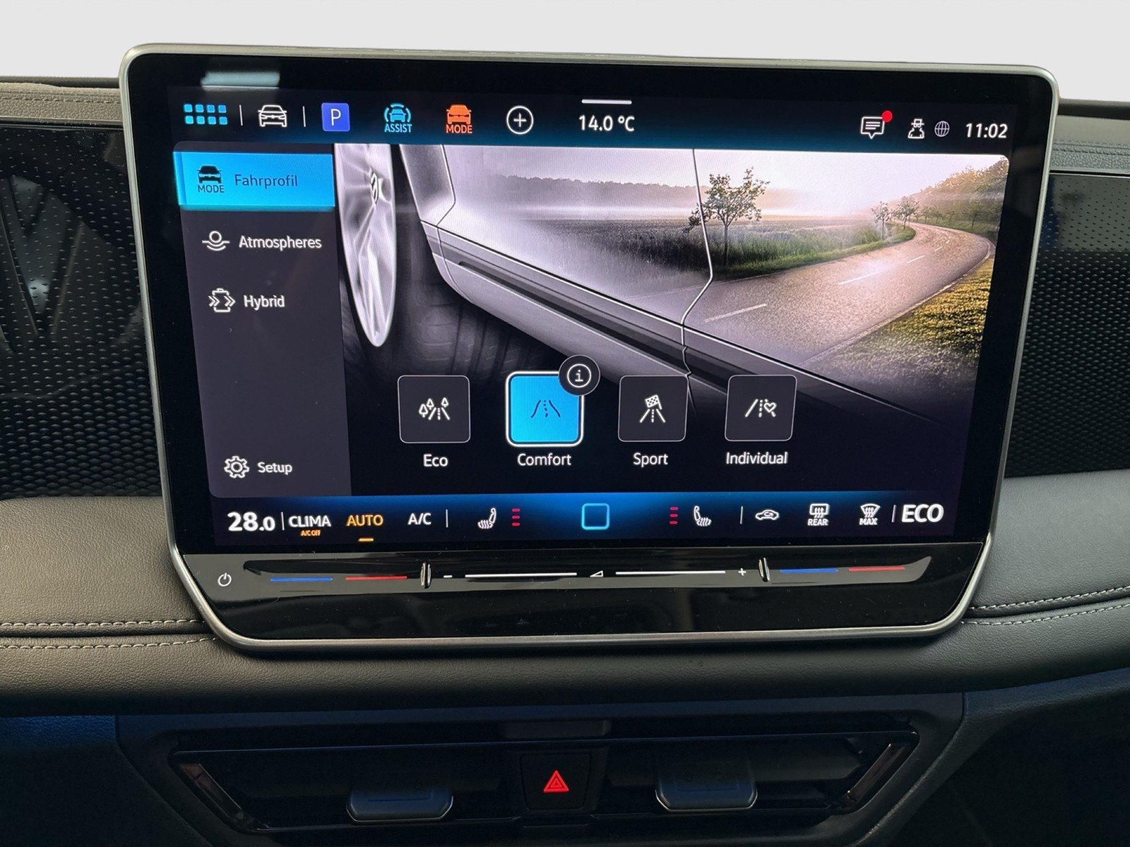 Volkswagen Tiguan 1.5 HYBRID LIFE AHK CAM ACC LM18 NAVI