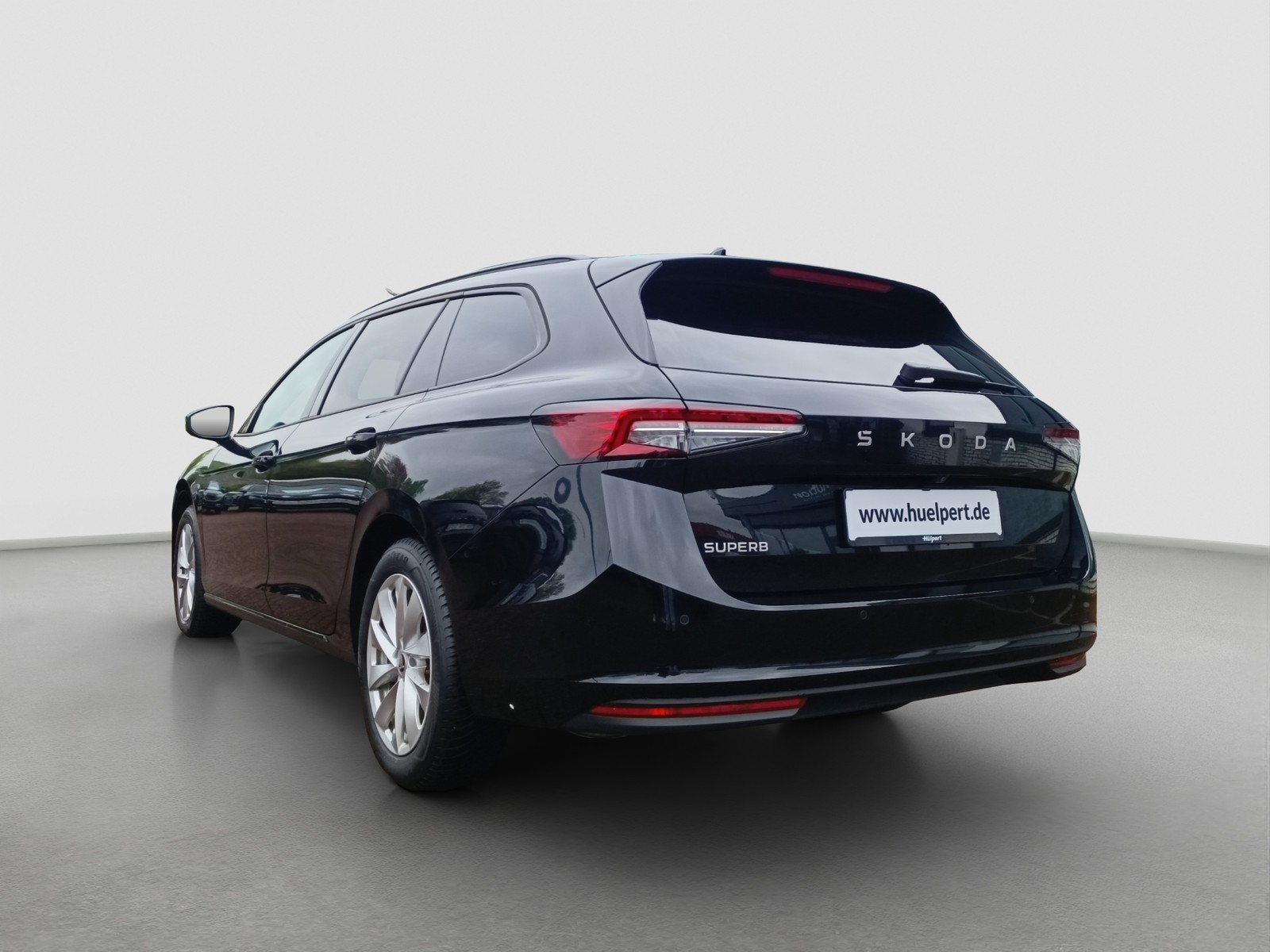 Skoda Superb Combi 1.5 SELECTION eKlappe ACC NAVI AHK