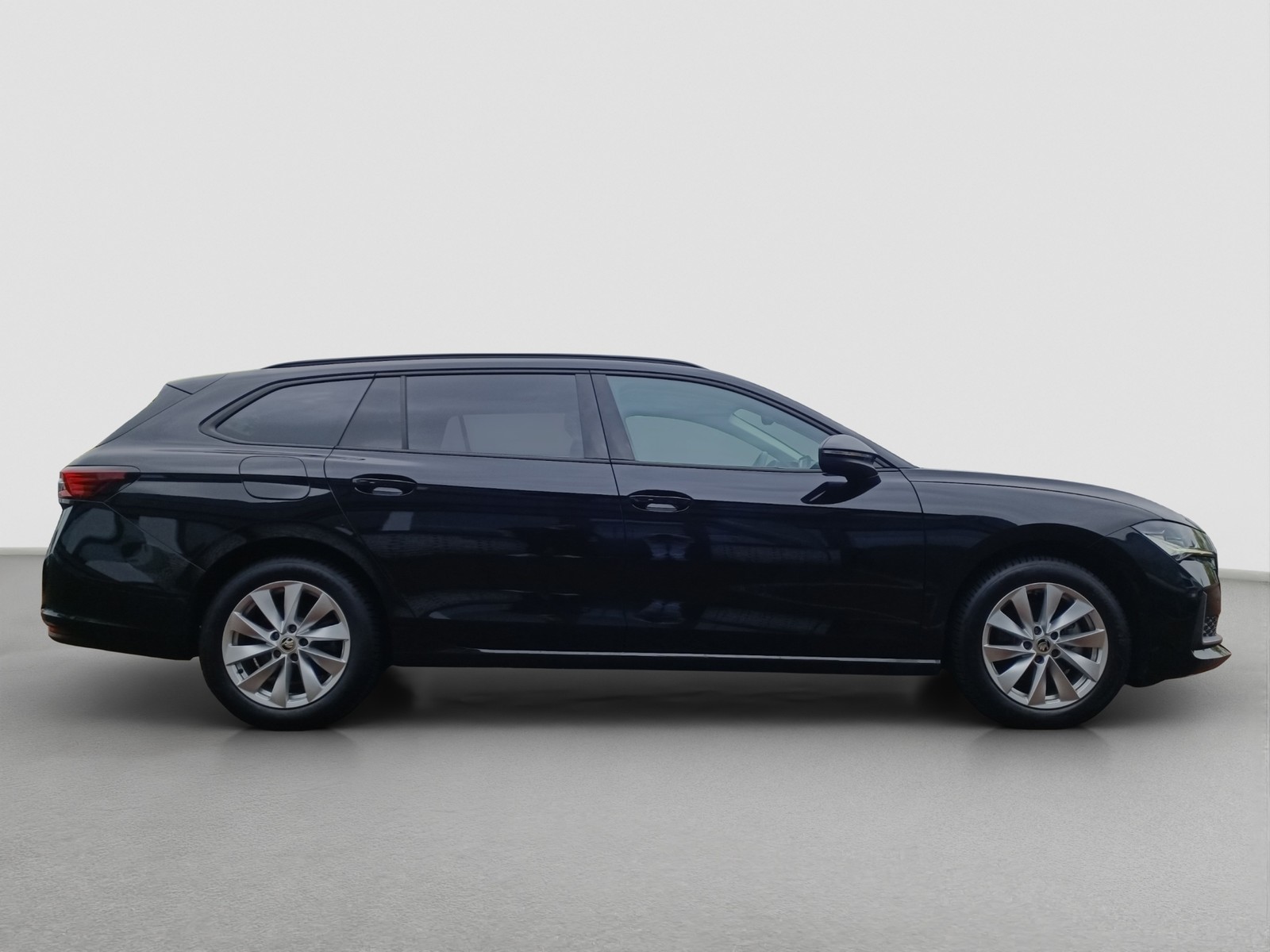 Skoda Superb Combi 1.5 SELECTION eKlappe ACC NAVI AHK