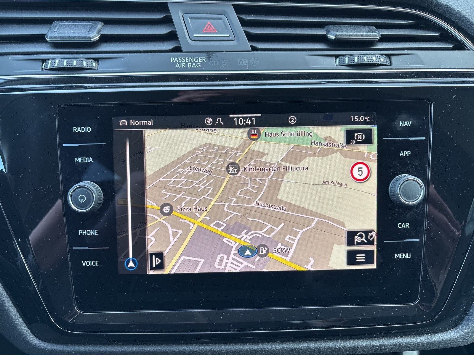 Volkswagen Touran 2.0 HIGHLINE AHK CAM ACC LM17 EKLAPPE NAVI