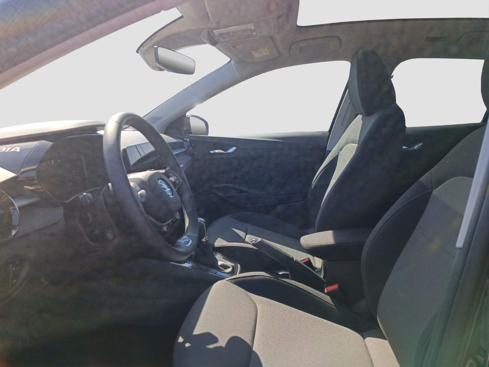 Skoda Fabia Drive KAMERA PANO SITZHEIZ ALU