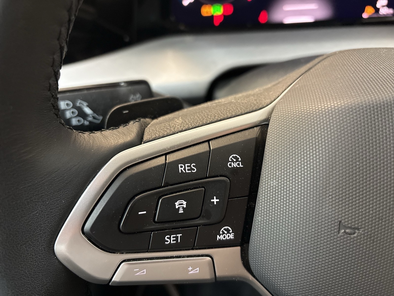 Volkswagen Golf Variant VIII 1.5 eTSI LIFE STANDHZ. HEAD-UP