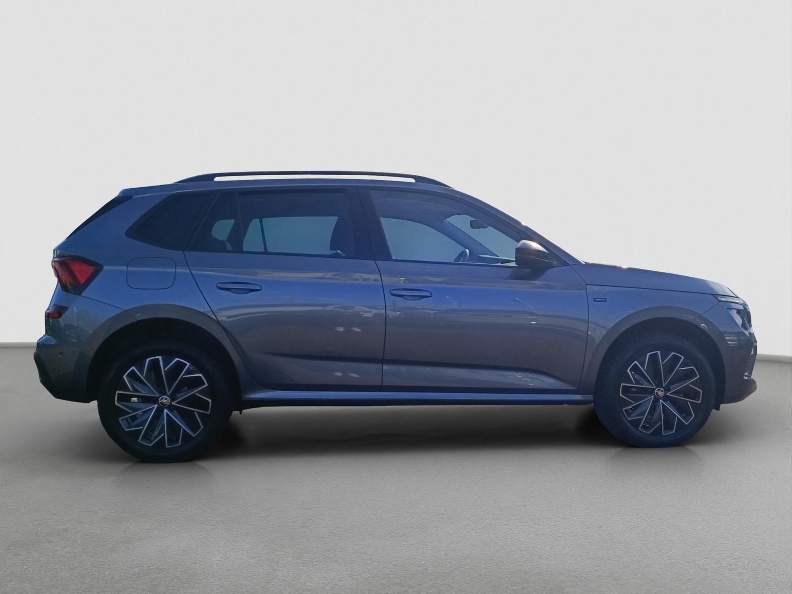 Skoda Kamiq Drive KAMERA AHK NAVI SITZHEIZ. LED ALU17