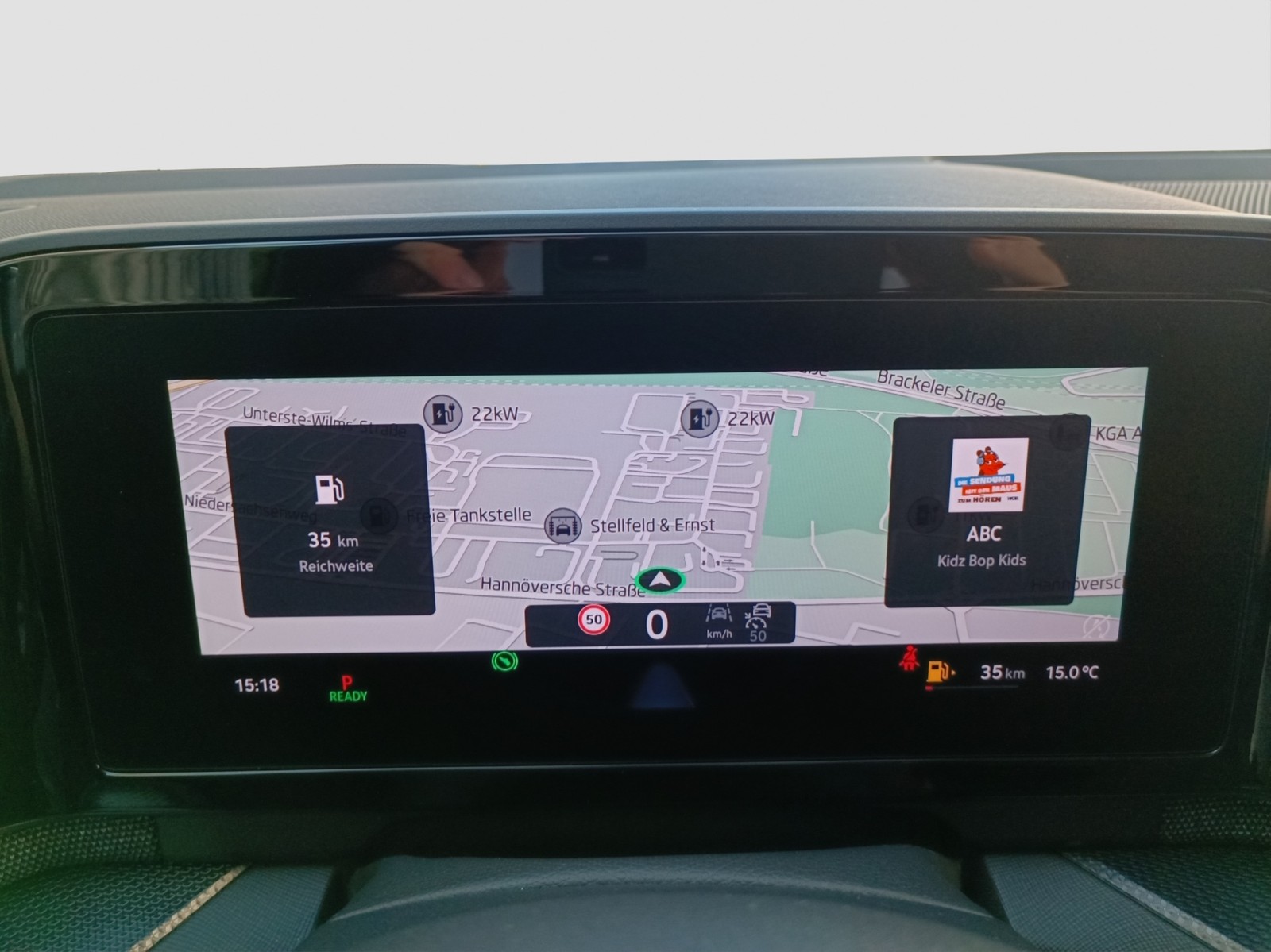 Skoda Kodiaq 1.5 SELECTION 7SITZE CAM PANO NAVI MATRIX