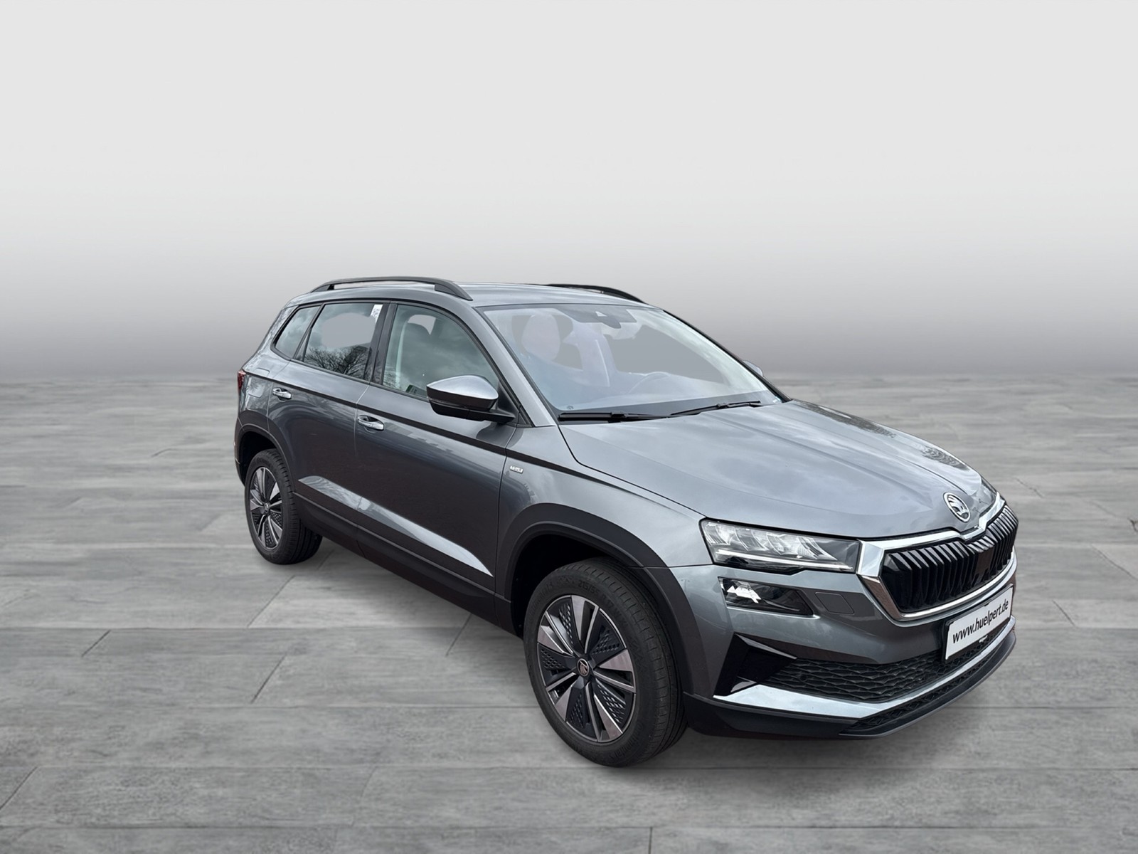 Skoda Karoq 2.0 TOUR CAM ACC LM17 NAVI CARPLAY SITZHZ.