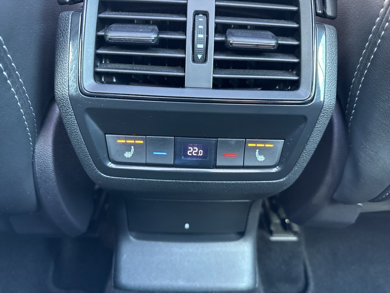 Skoda Kodiaq 2.0 SPORTLINE 4X4 PANO CAM LM20 NAVI