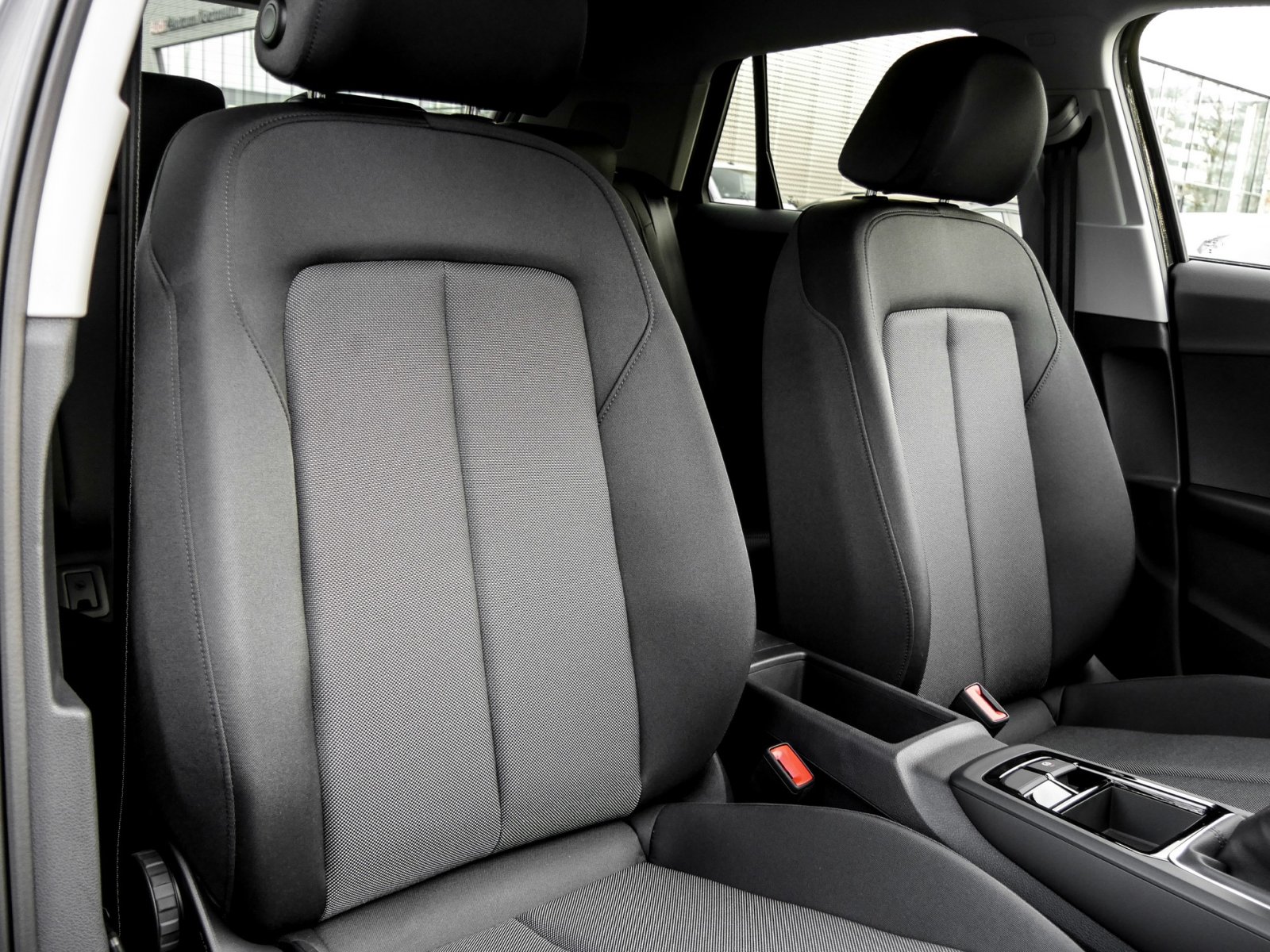 Audi Q2 30 TFSI advanced Smartphone-Interface+Sonnenschutzverglasung+StoßfängerAdvanced+Sitzheizung