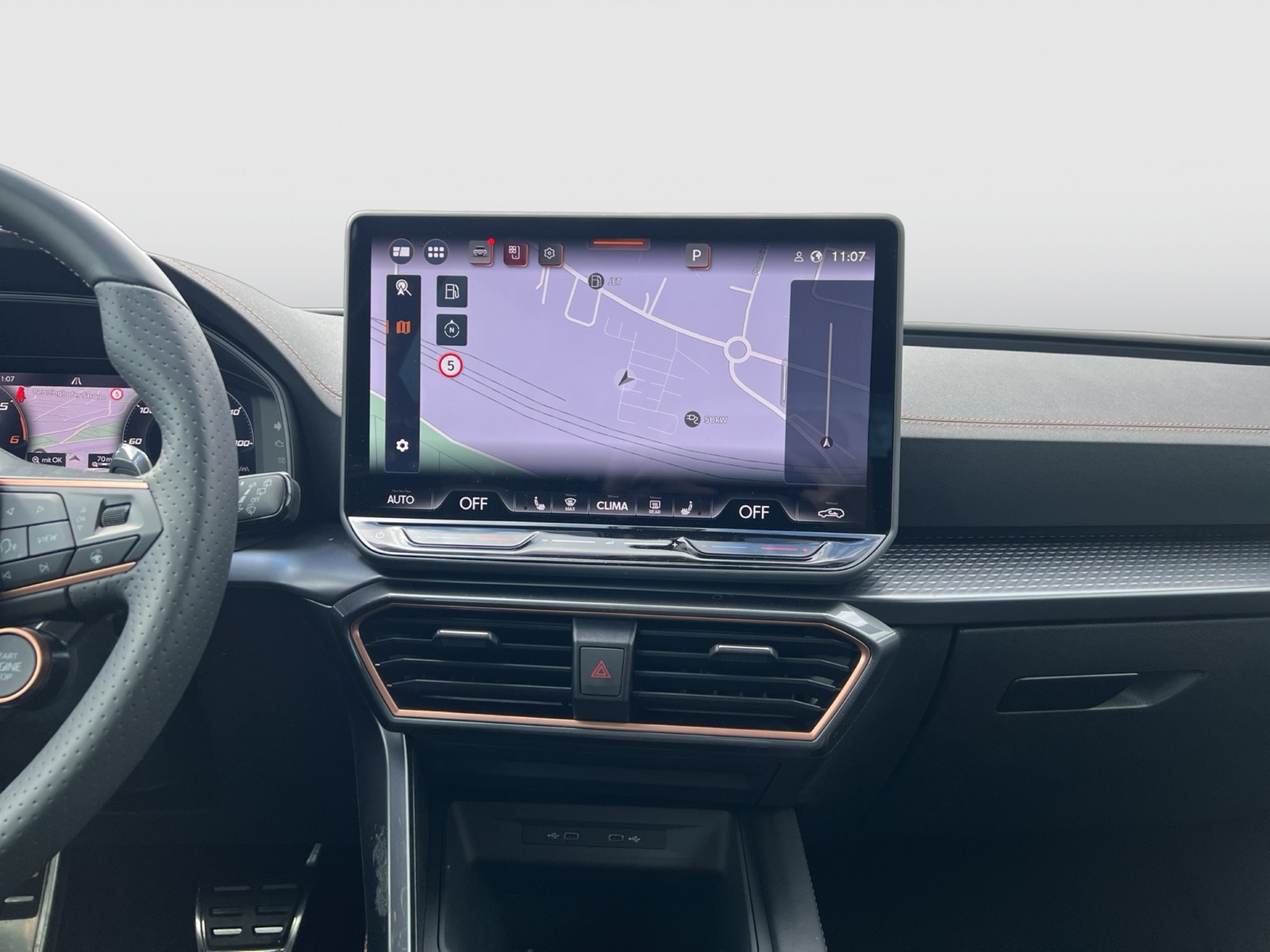 Cupra Leon ST 2.0 AHK CAM ACC LM18 E-KLAPPE NAVI