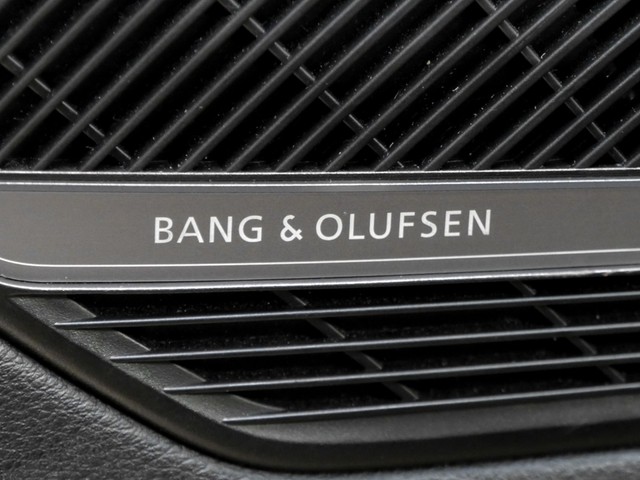 Audi A8 55 Qu. S LINE BLACKPAK PANO STANDHZ. B&O