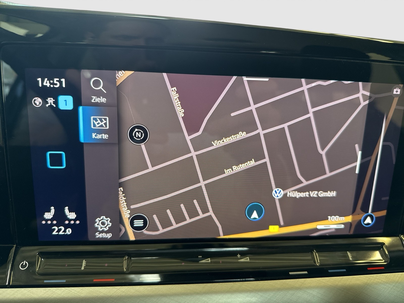 Volkswagen Golf VIII 1.5 LIFE NAVI CARPLAY ALU SITZHEIZUNG