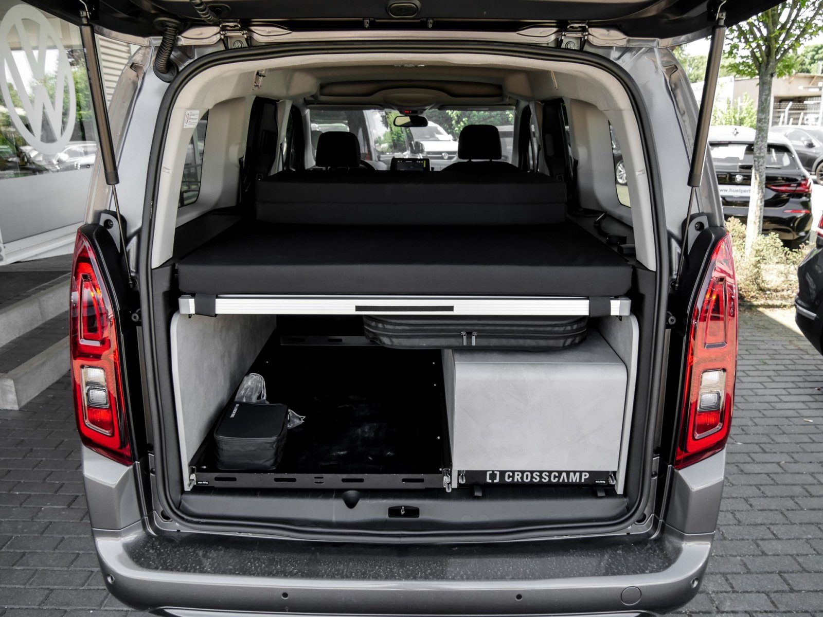 Opel Combo Life ULTIMATE ELECTRIC CROSSCAMP KAMERA