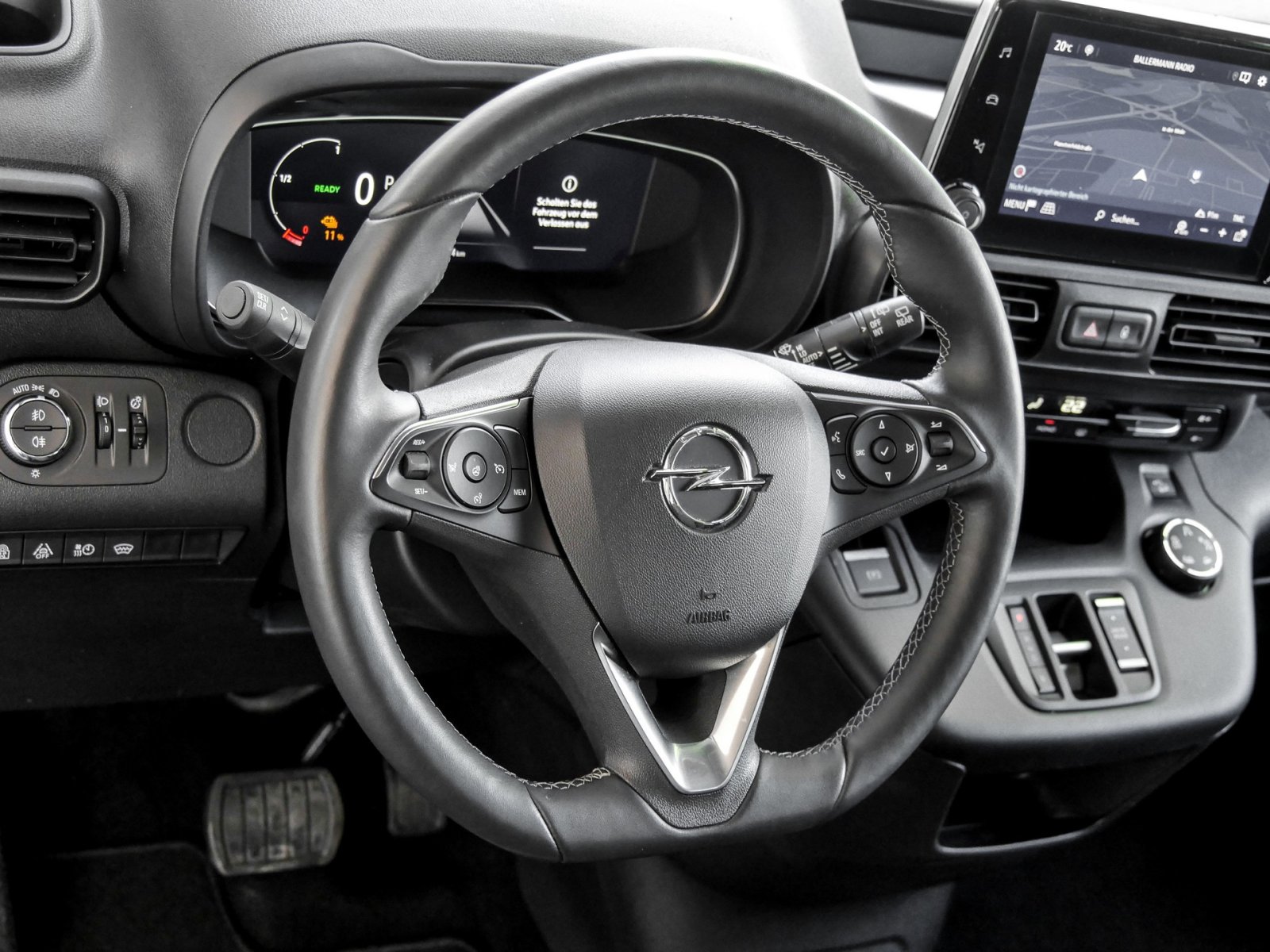 Opel Combo Life ULTIMATE ELECTRIC CROSSCAMP KAMERA