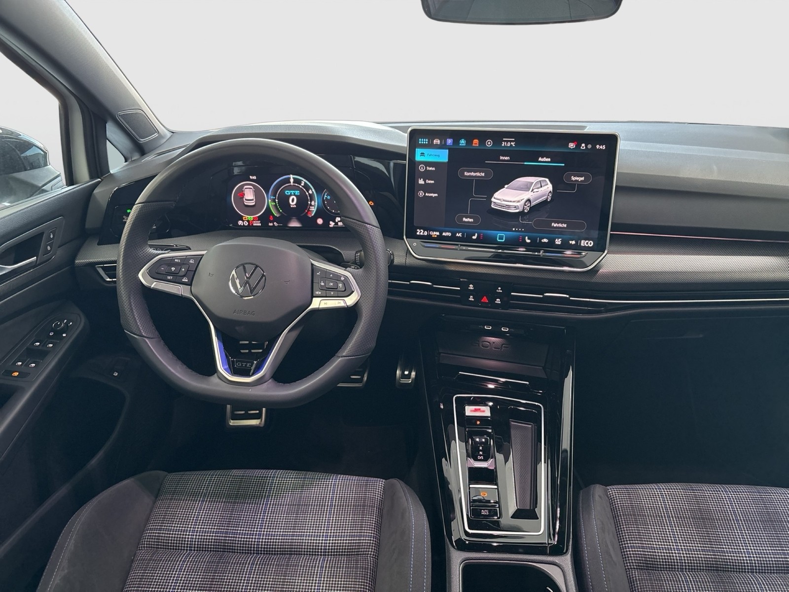 Volkswagen Golf VIII 1.5 HYBRID GTE BLACKSTYLE CAM ACC LM18