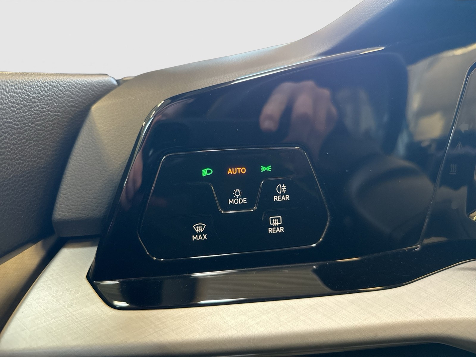 Volkswagen Golf Variant VIII 2.0 LIFE AHK ACC CARPLAY ALU