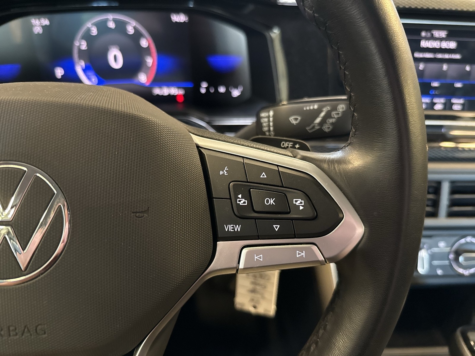 Volkswagen Taigo 1.0 LIFE CARPLAY ALU SITZHEIZUNG LED KLIMA