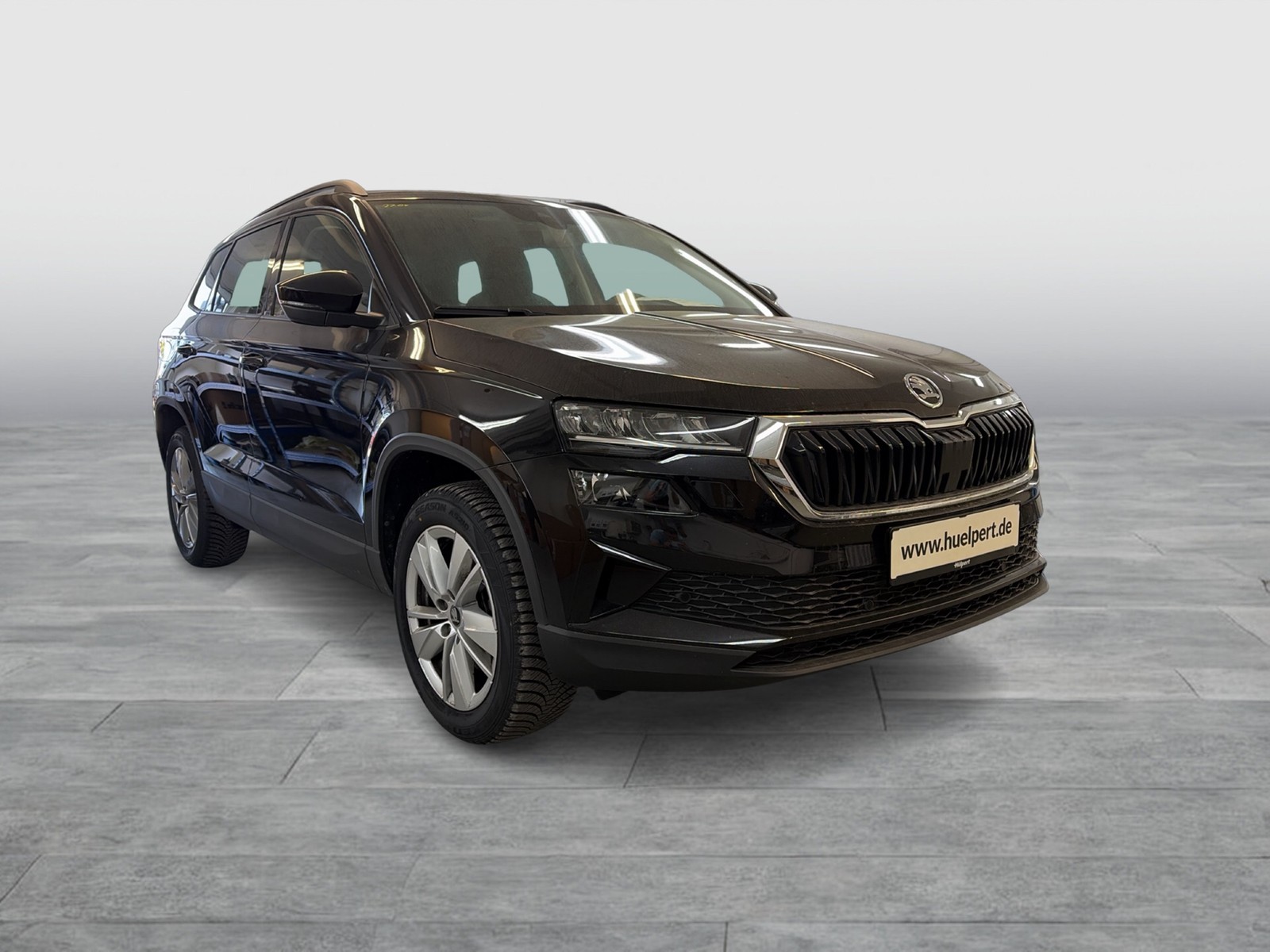 Skoda Karoq 1.5 SELECTION CAM ACC NAVI LM17 CARPLAY