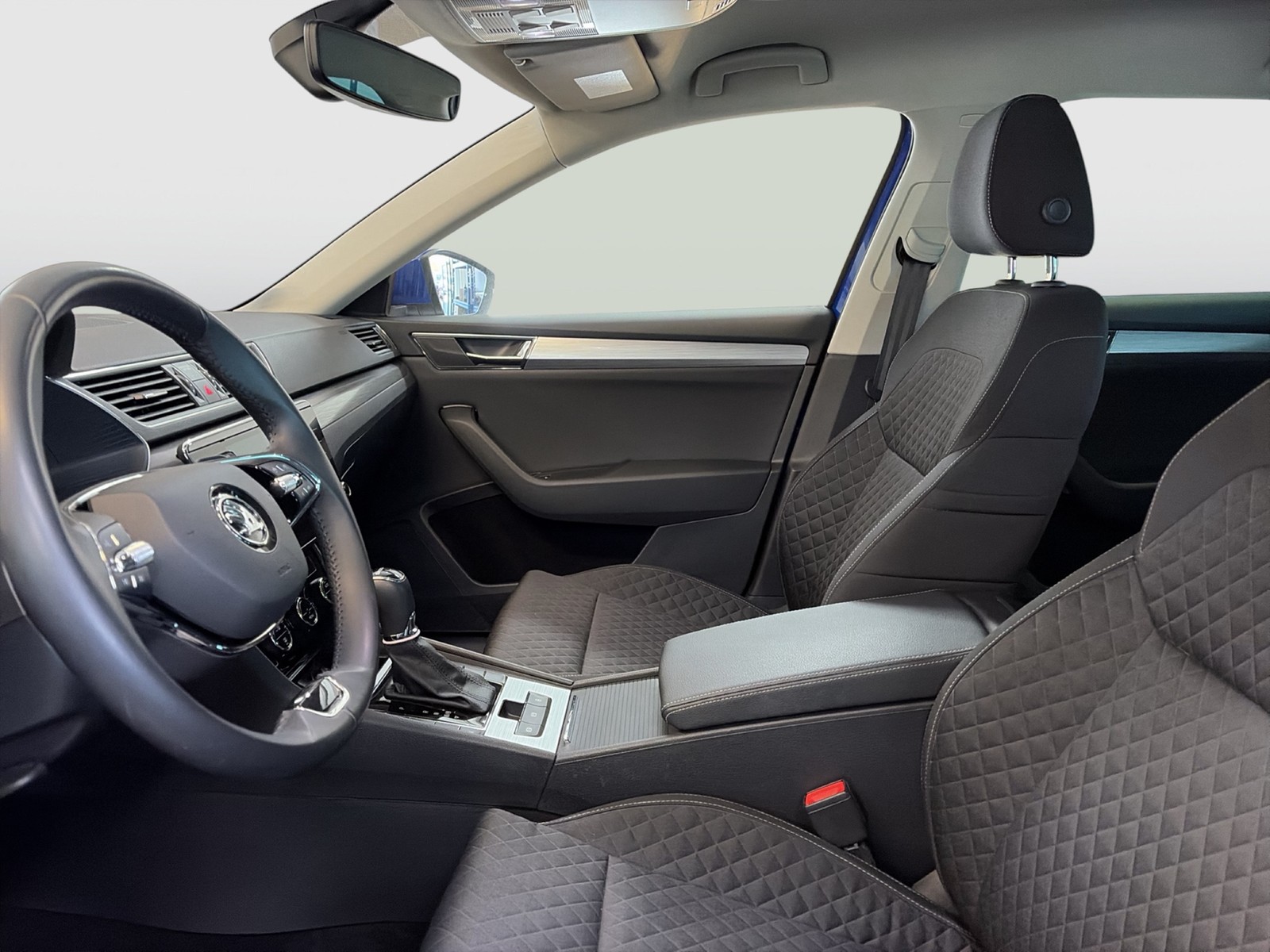 Skoda Superb Combi 1.4 iV STANDHEIZ. NAVI LM17 CARPLAY