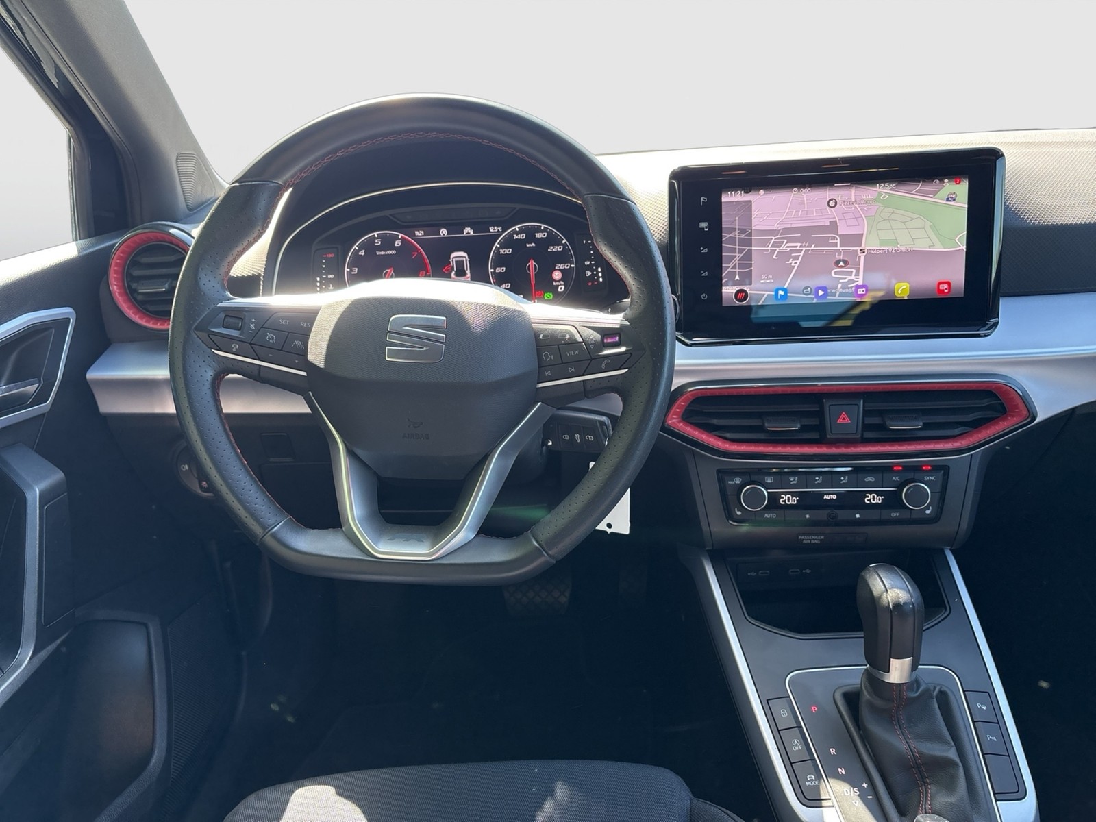 Seat Arona 1.0 FR CAM ACC NAVI LM17 SITZHEIZUNG