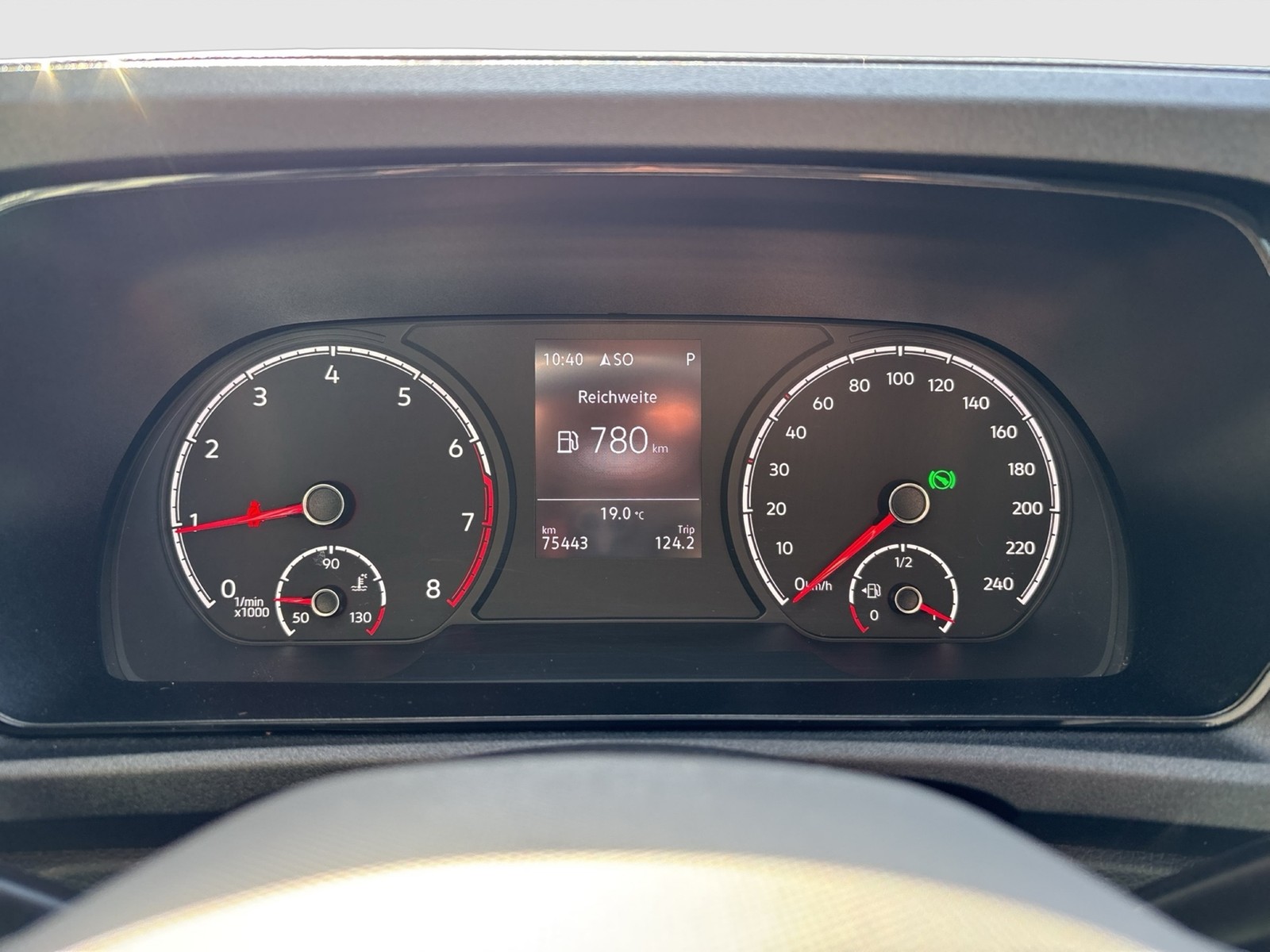 Volkswagen Caddy 1.5 Kombi KAMERA NAVI CARPLAY KLIMA