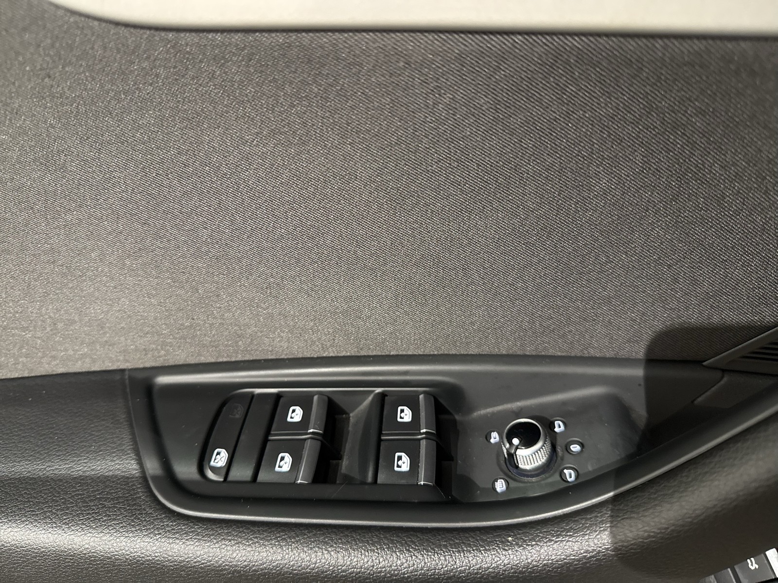Audi A4 Allroad 50 Qu. PANO STANDHZ. AHK B&O LM19