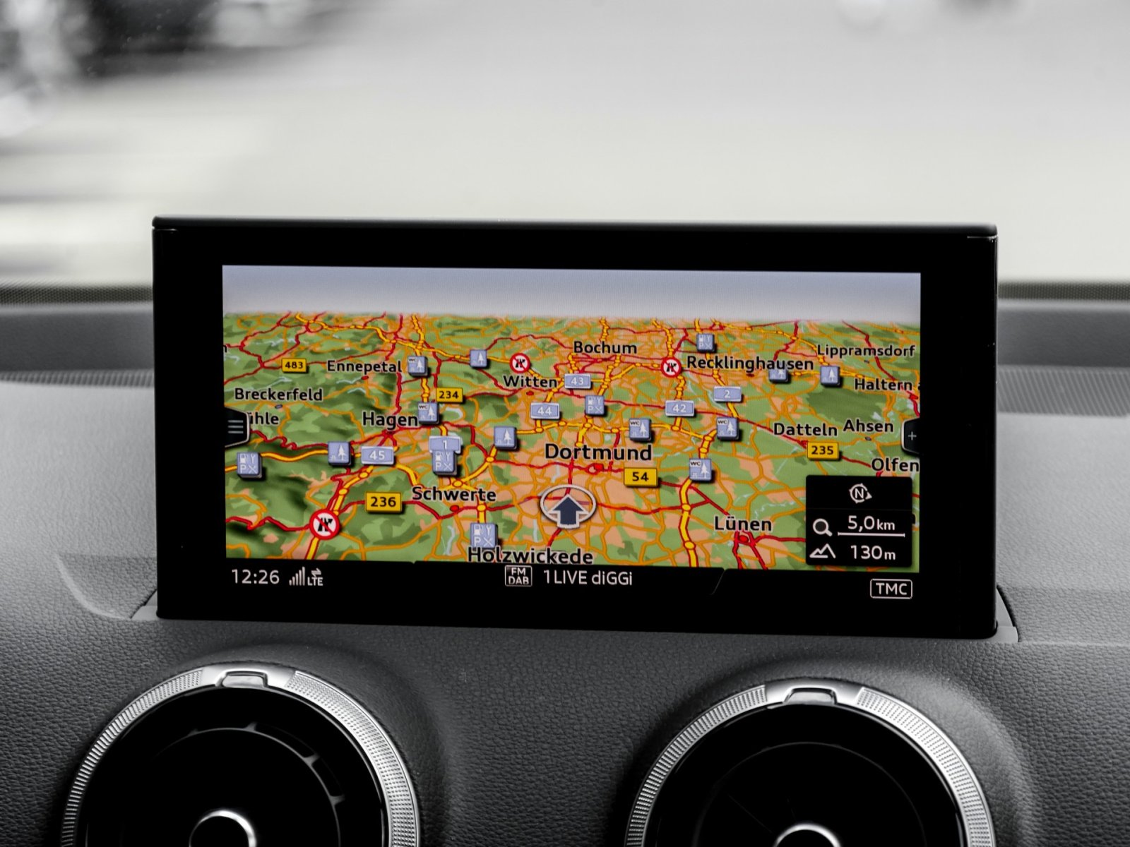 Audi Q2 35 ACC NAVI+ LED SITZHEIZUNG CARPLAY DAB+