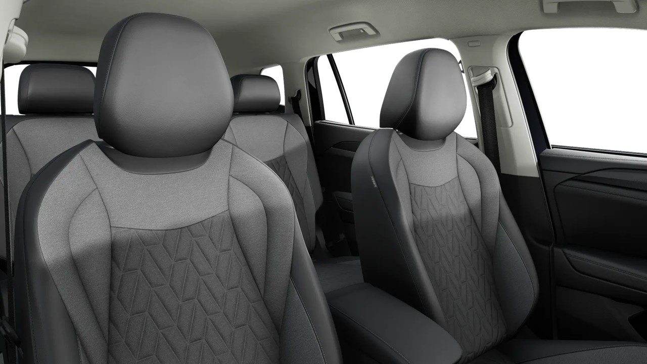 Volkswagen Tayron 2.0 LIFE 4X4 7SITZE AHK 360°CAM ACC LM18