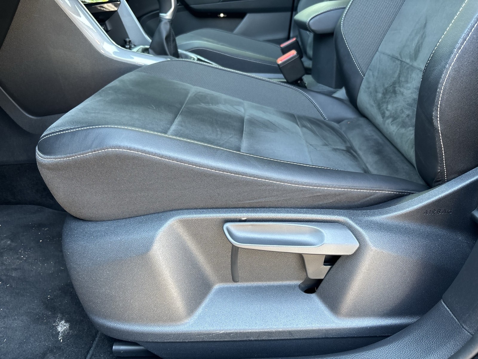 Volkswagen T-Roc 1.0 STYLE AHK ACC ALU CARPLAY LED+ SITZHEIZ