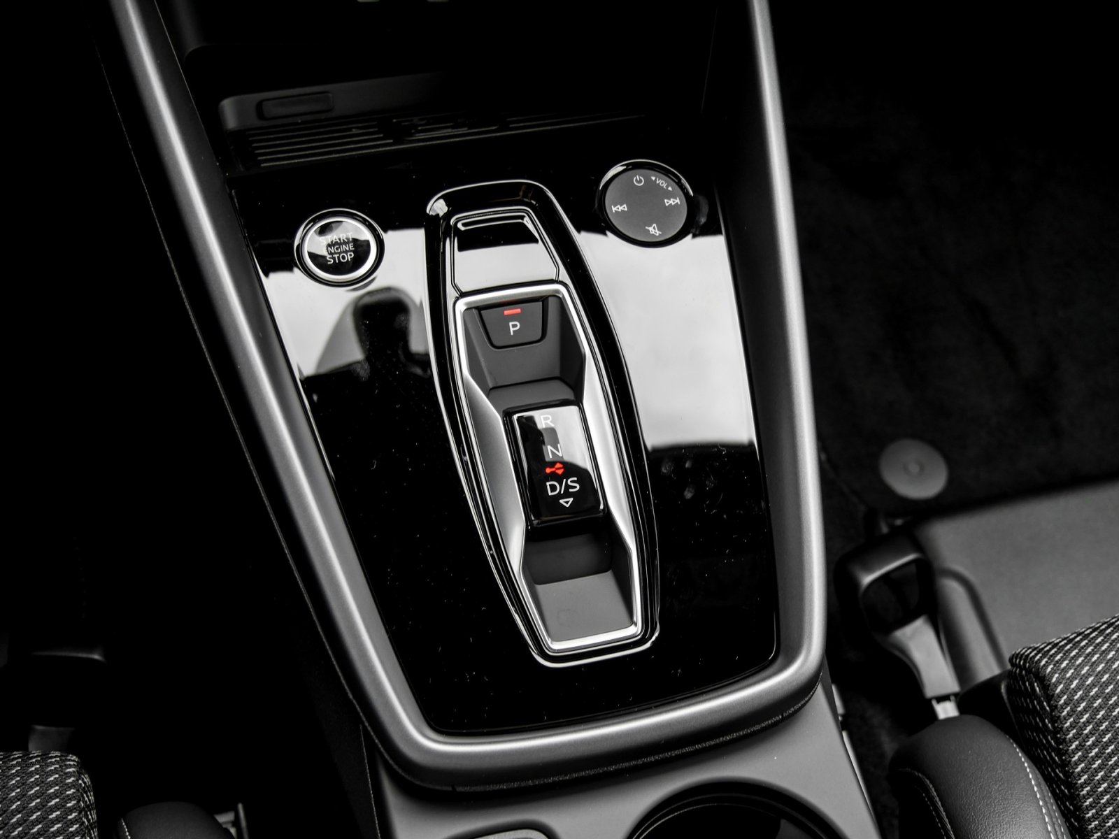 Audi A3 Sportback 35 TFSI S tronic S Line AHK+Komfortpaket+LED+Assistenzpaket+