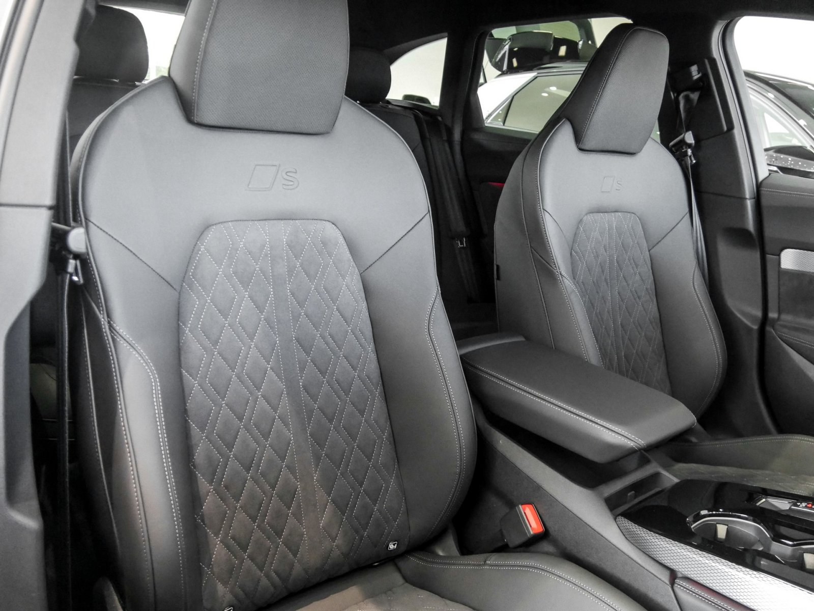 Audi A5 Avant TDI quattro S tronic Techplus+B&O+Sportsitze+Memory+