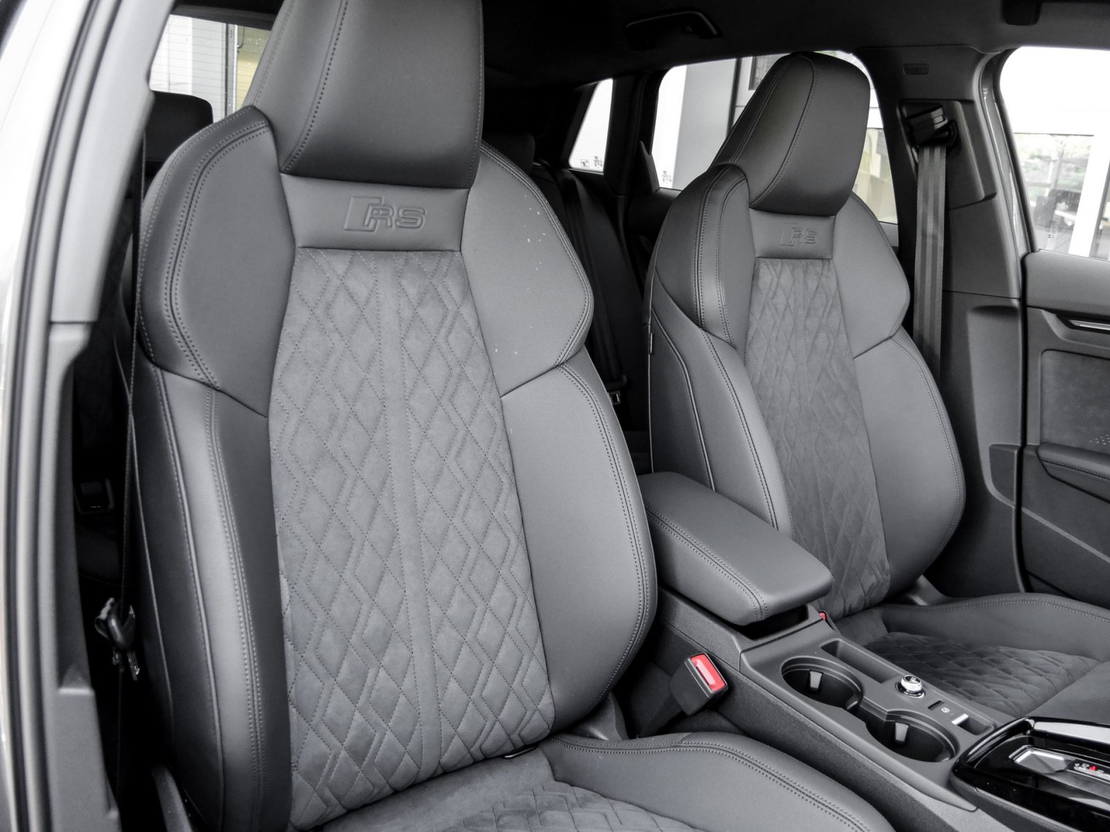 Audi RS3 Sportback S tronic Carbon+Komfortpaket+Assistenzpaket+