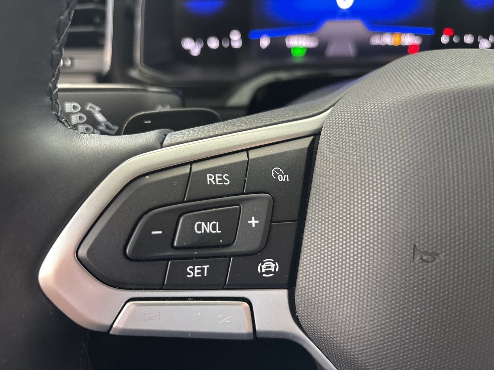 Volkswagen Taigo 1.0 LIFE NAVI ALU CARPLAY SITZHEIZUNG LED