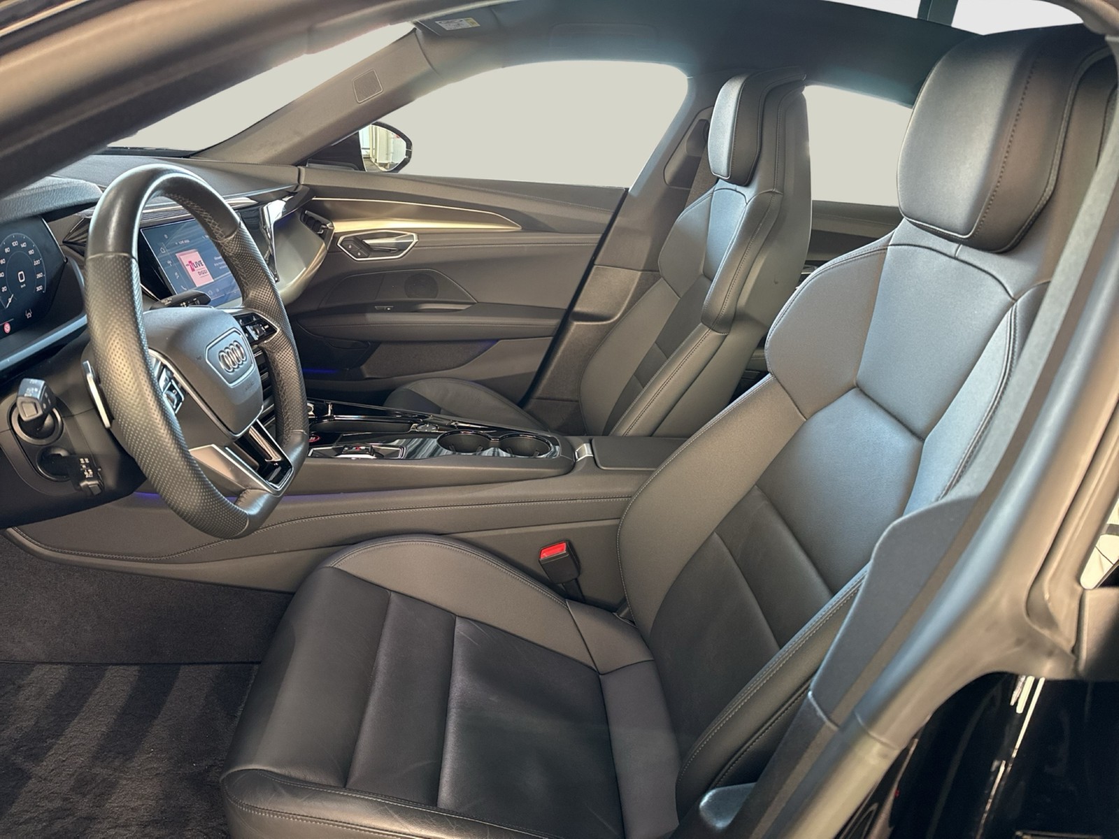 Audi e-tron GT quattro WÄRMEPUMPE KAMERA WOLFRAM